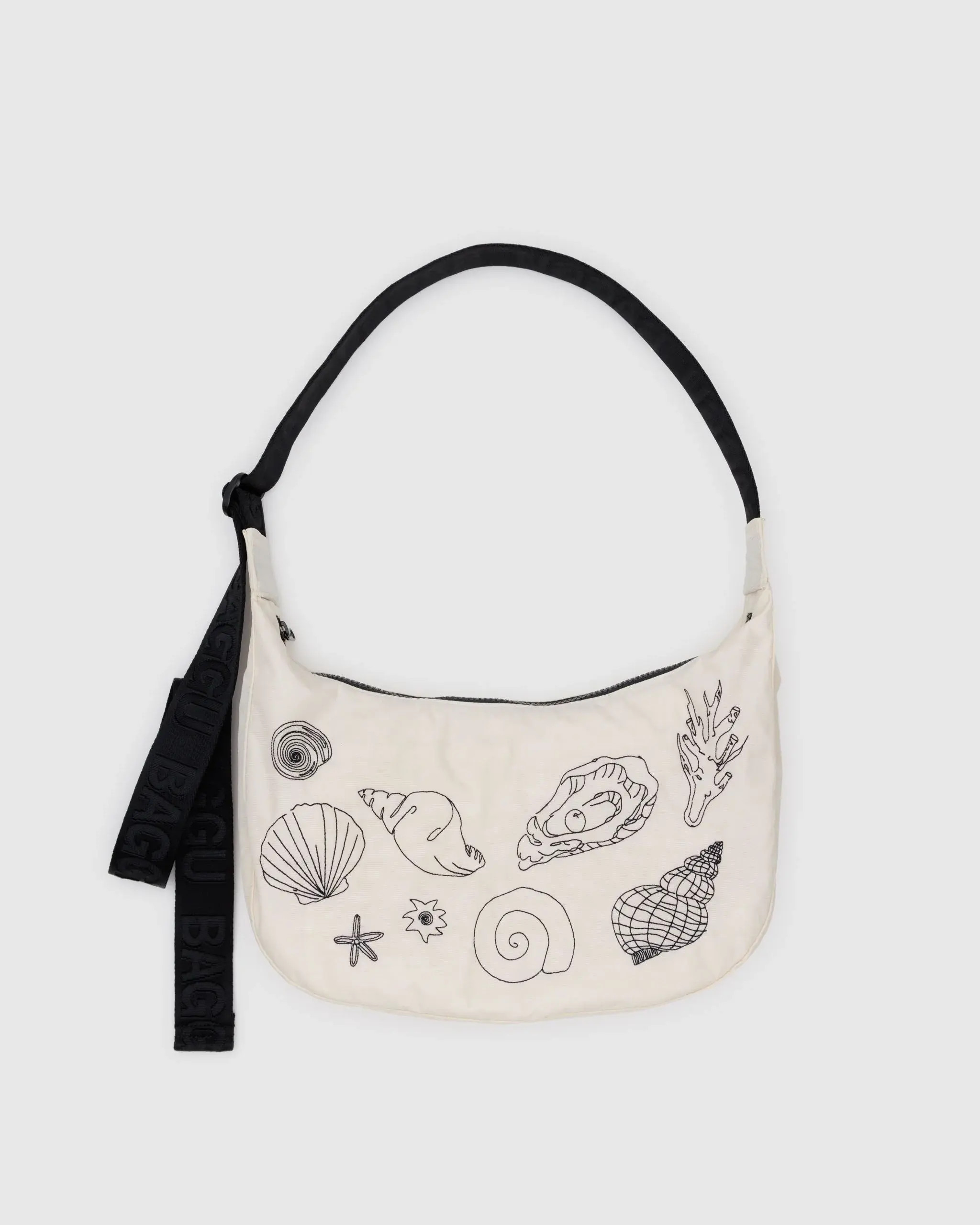 Medium Nylon Crescent Bag | BAGGU