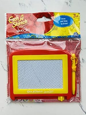 Spin Master Etch A Sketch Doodle | Amazon (US)