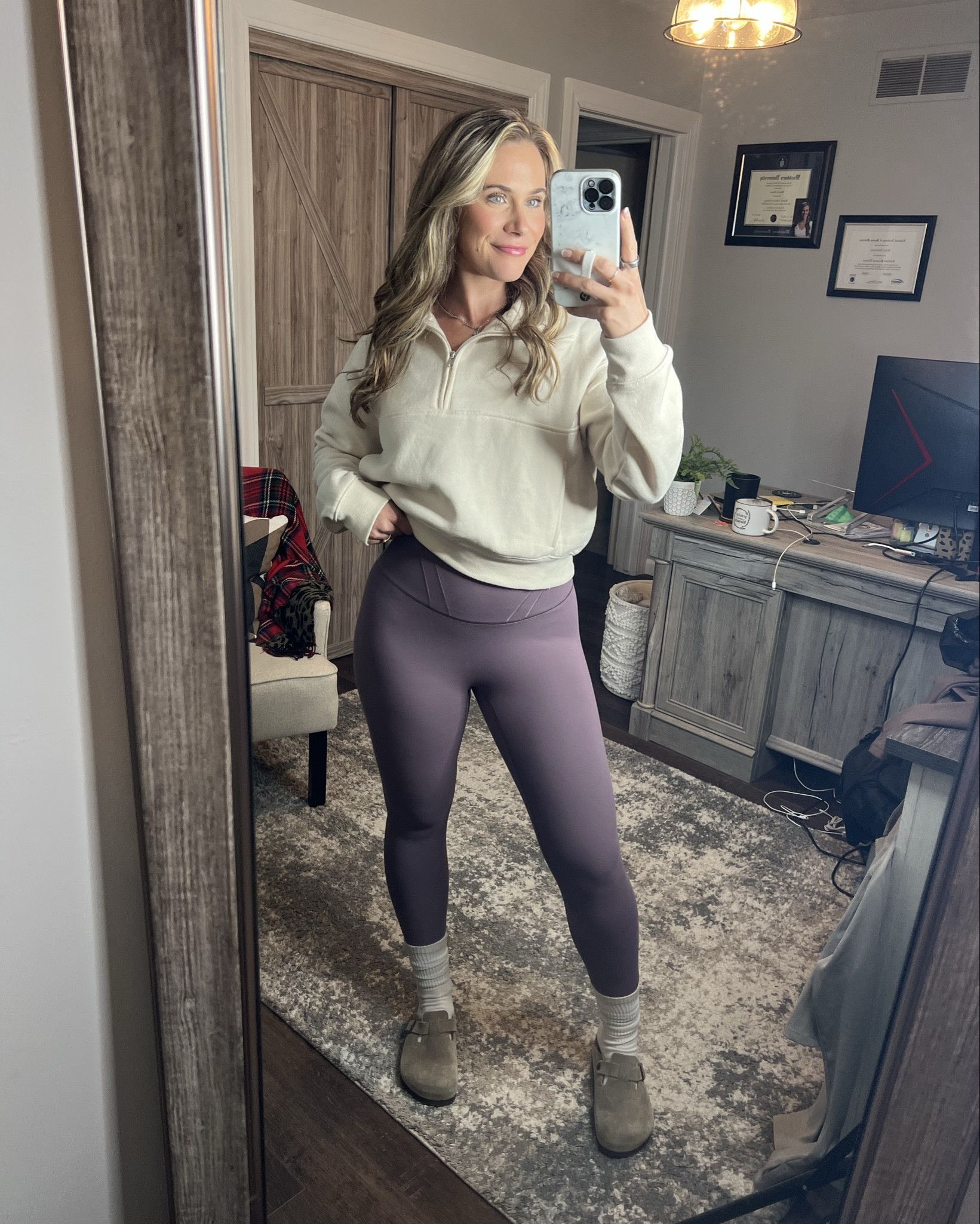 It’s giving comfy, cute and cozy!

1/4 zip - medium 
Leggings - medium - 23” length 

145lbs 
5’4.5"

#LTKActive #LTKFindsUnder50 #LTKStyleTip
