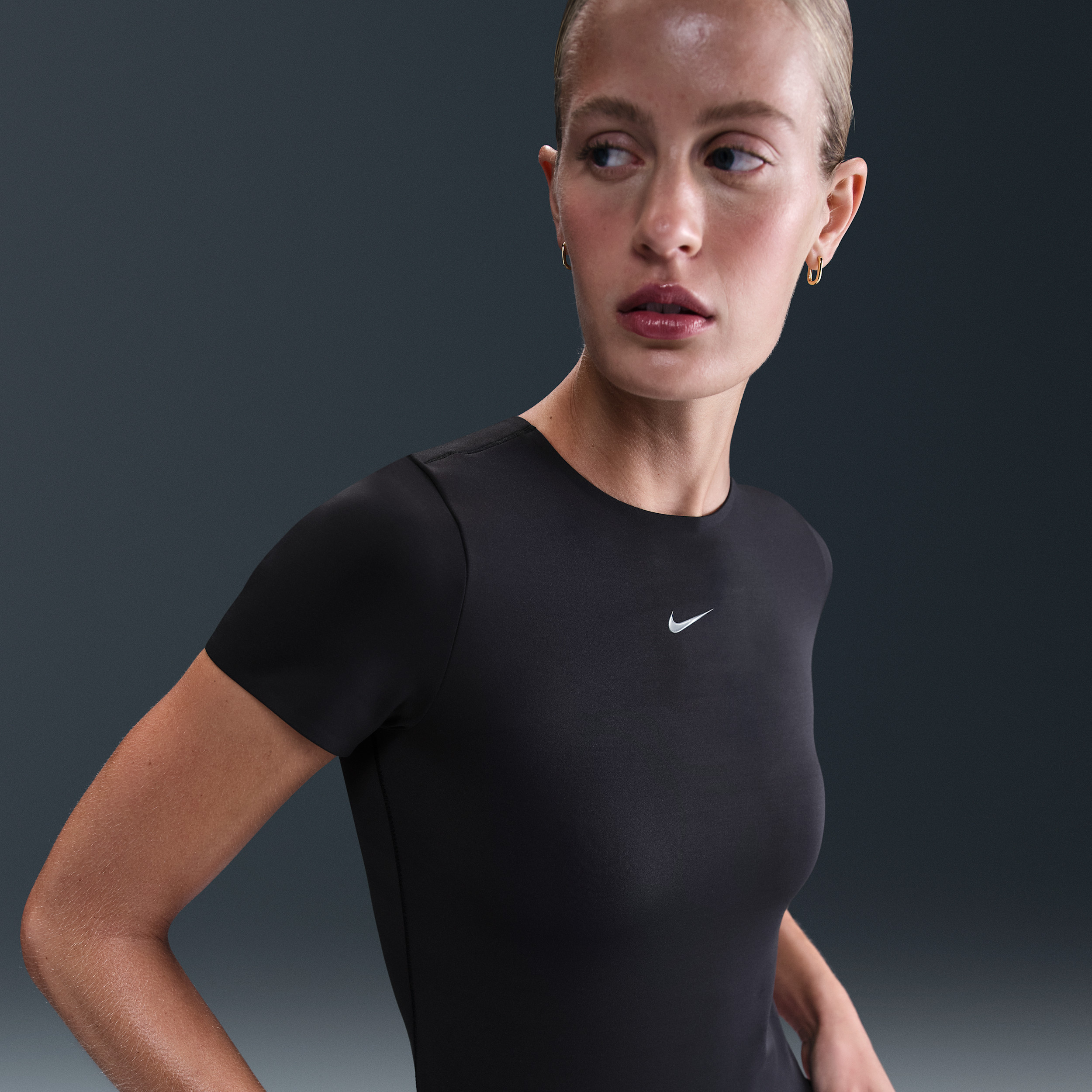 Nike Women's Form Short-Sleeve Top in Black | HQ8079-011 | Nike (US)