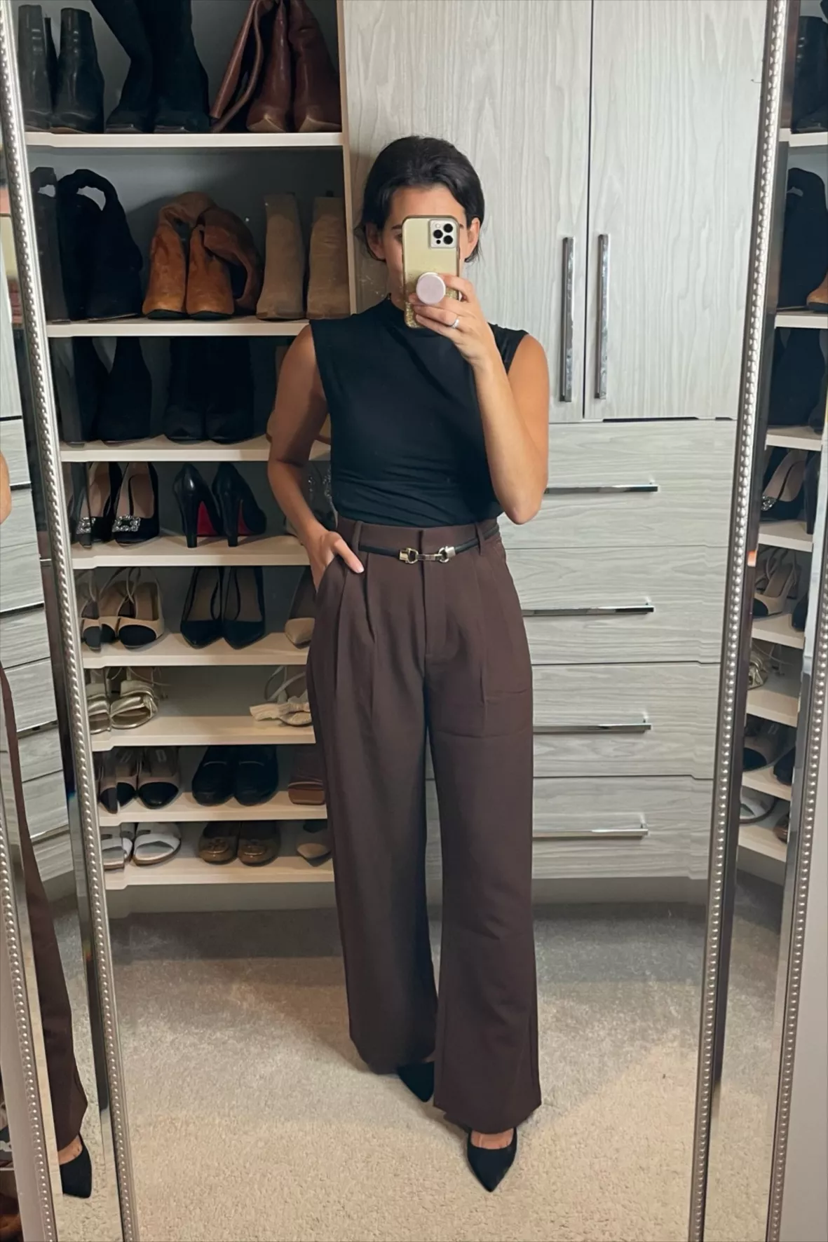 dark brown pants outfit ideas