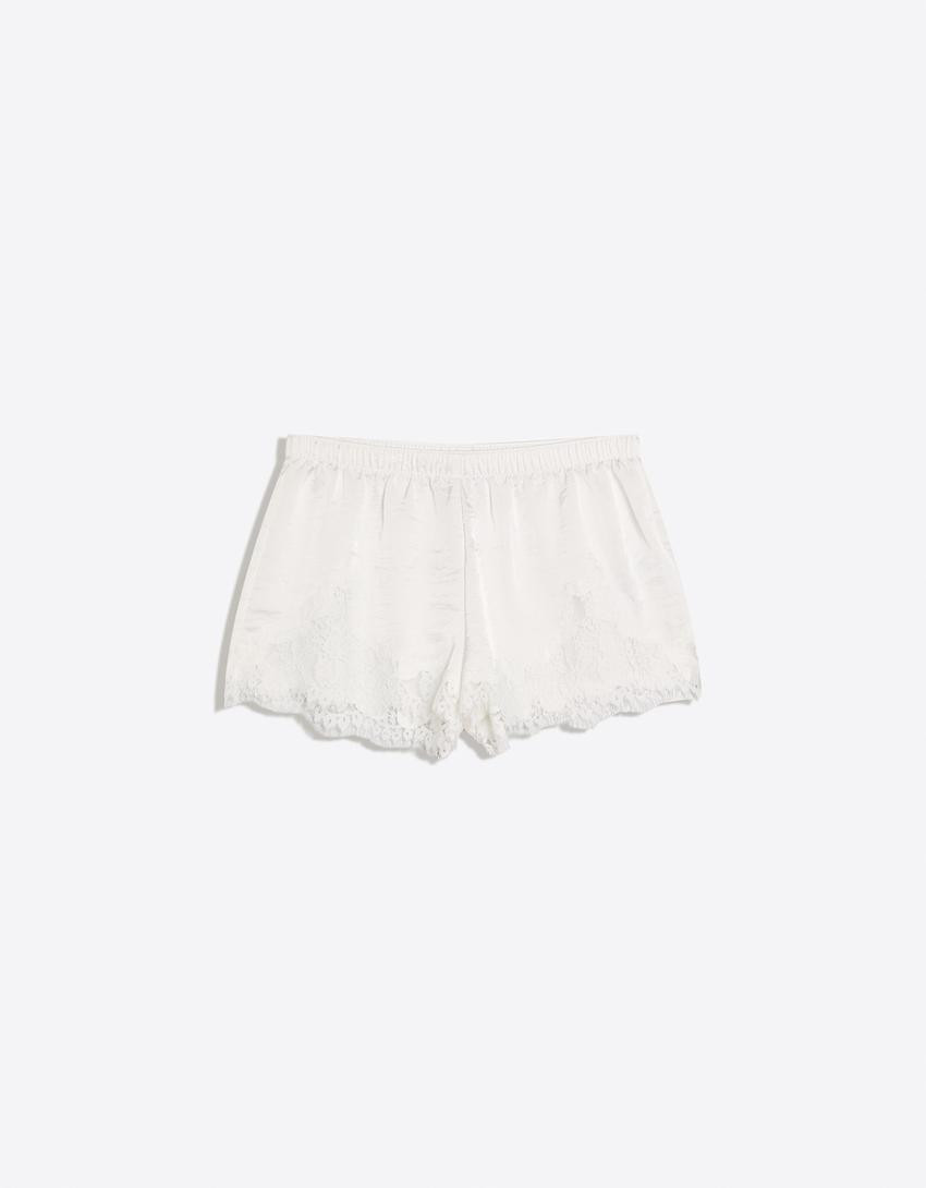 Lace sateen shorts - #bershkastyle - Women | Bershka UK