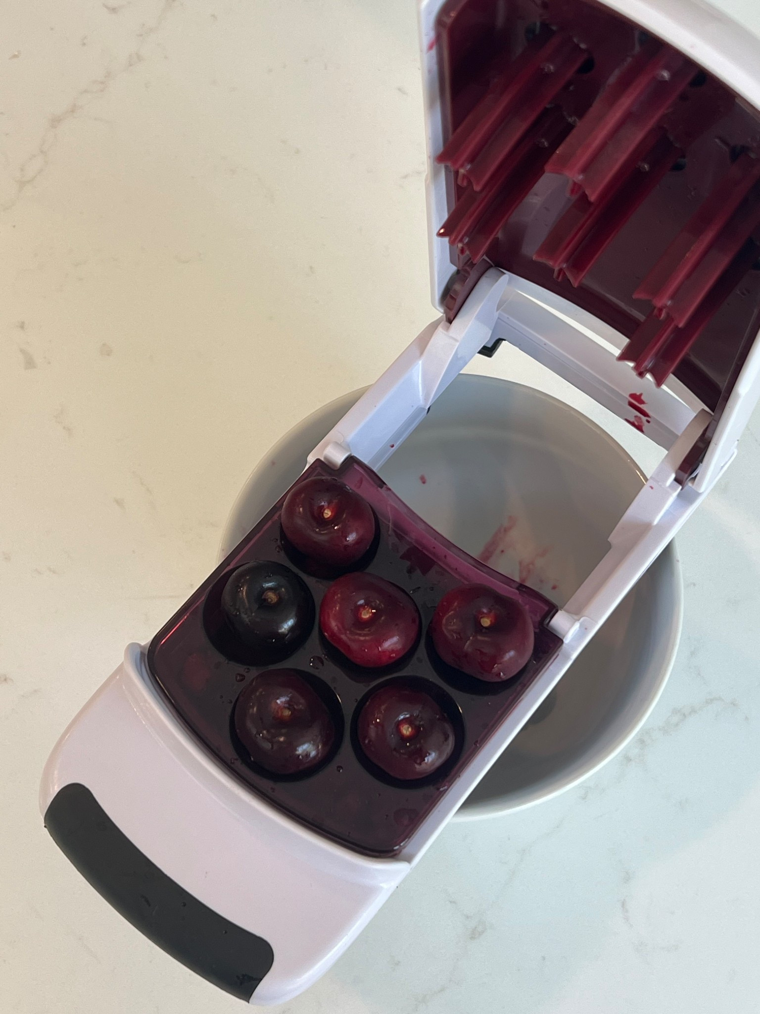 New favorite kitchen gadget 🍒



#LTKfoodie #LTKHome #LTKmomlife