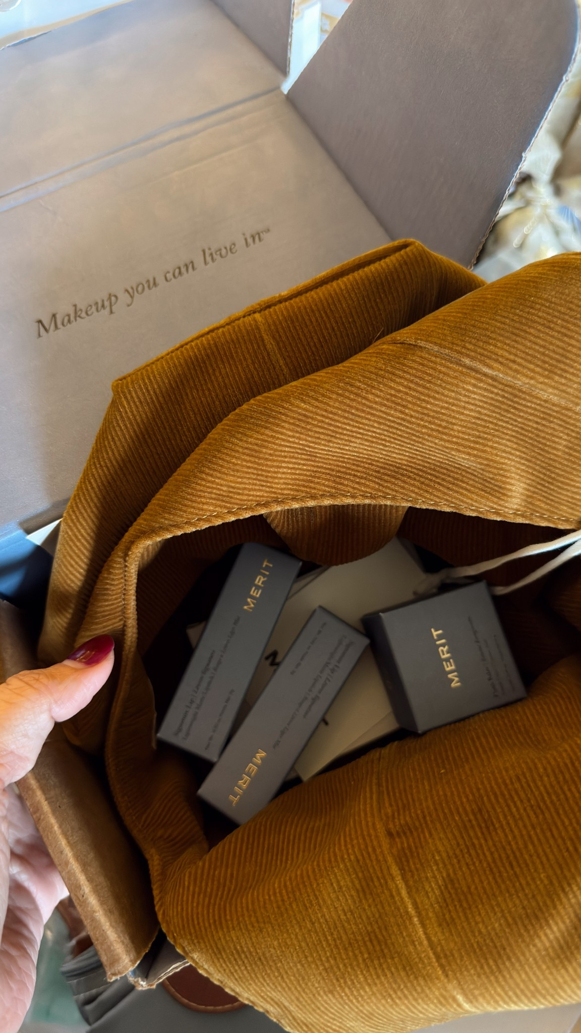 A few of what’s on my sister’s wish list for the holidays. She’s very picky with her make up and this brand is her fave! 

#LTKBeauty #LTKHoliday #LTKGiftGuide