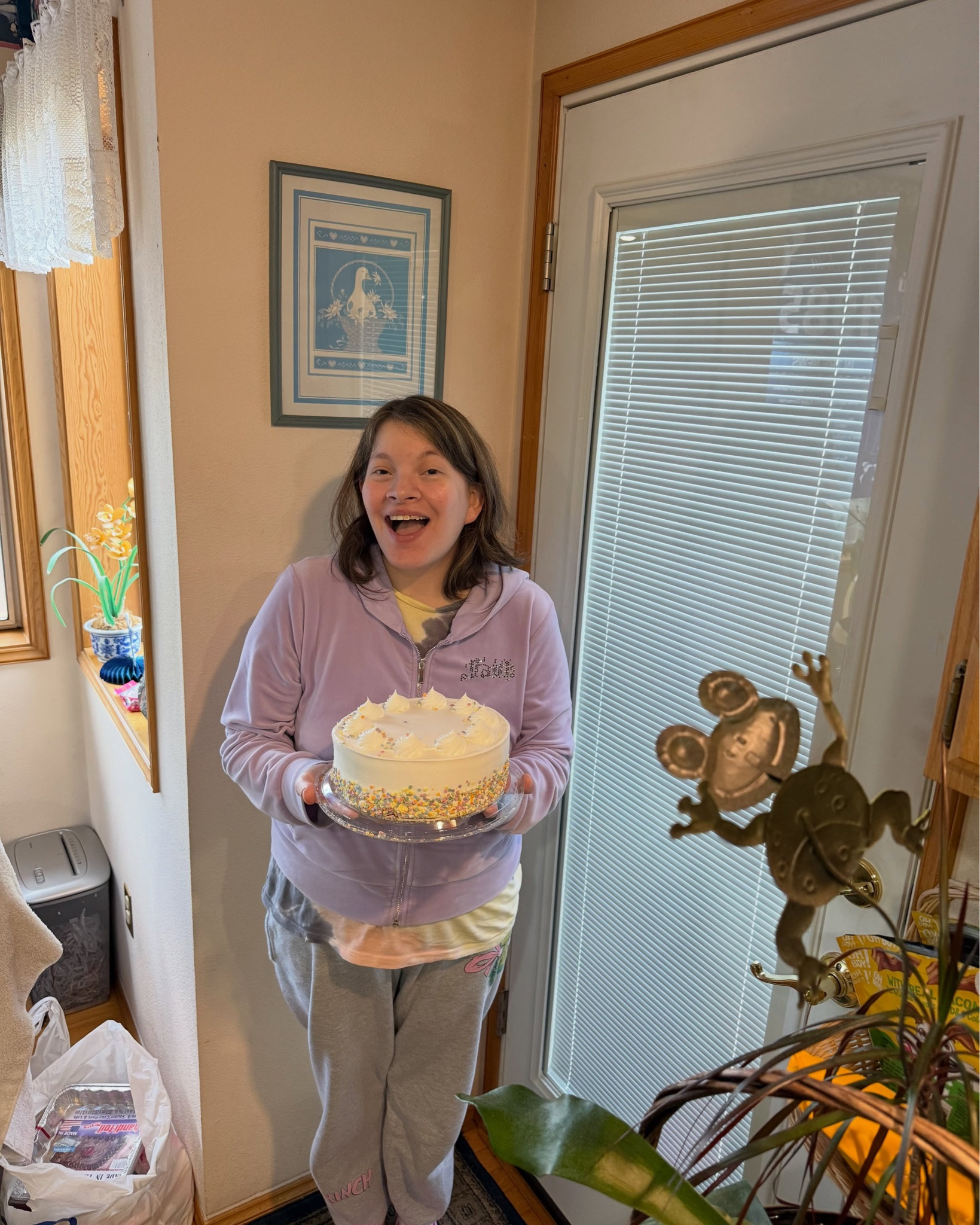 My brothers brought me a cake to celebrate my first day back at Macy’s! So sweet. What a good cake 🎂