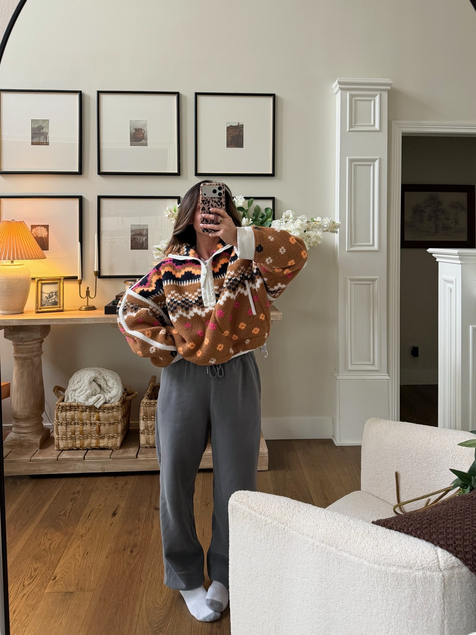 Loving the pattern on this fleece free people pullover 🙌🏼

#LTKActive #LTKdayinmylife #LTKootd