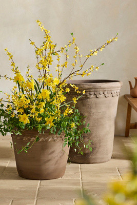 Outdoor Bergs Copenhagen Terracotta Pot, Grey | Terrain