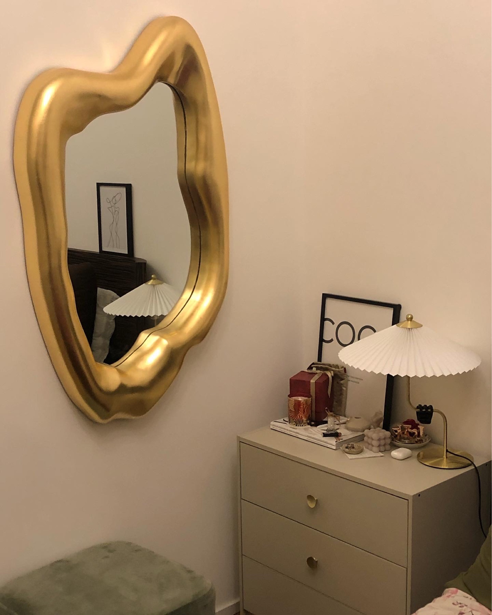 Home Corners 

#LTKFind #LTKSeasonal #LTKhome