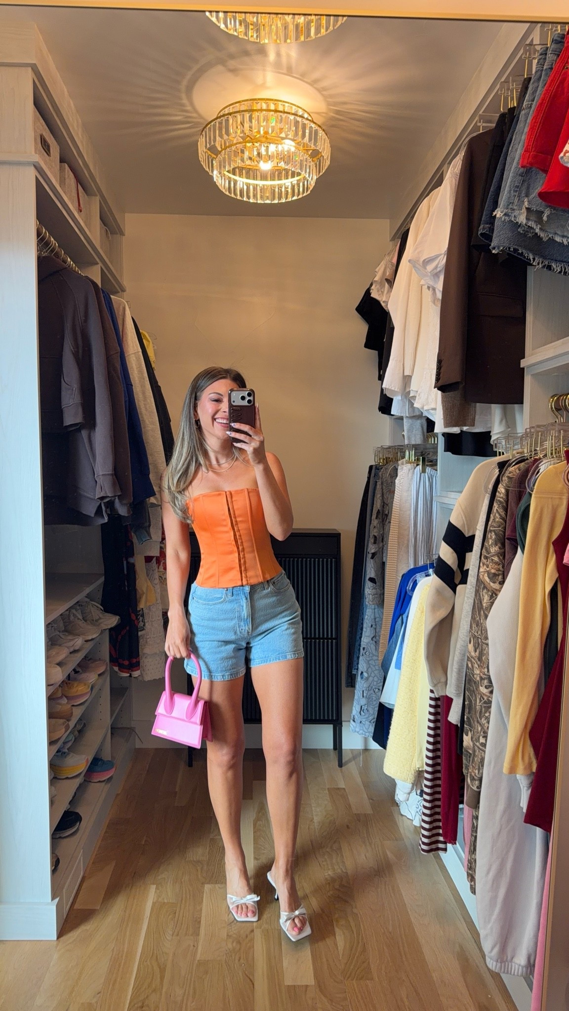 Abercrombie denim shorts and colorful top for summer! 🧡

Wearing my usual small tops. 
25 in shorts. 

Casual everyday
Denim shorts
Summer looks
Pleated shorts
Workwear
Brunch
Shopping
Sight seeing
Vacation

#LTKootd #LTKgrwm #LTKxAbercrombie