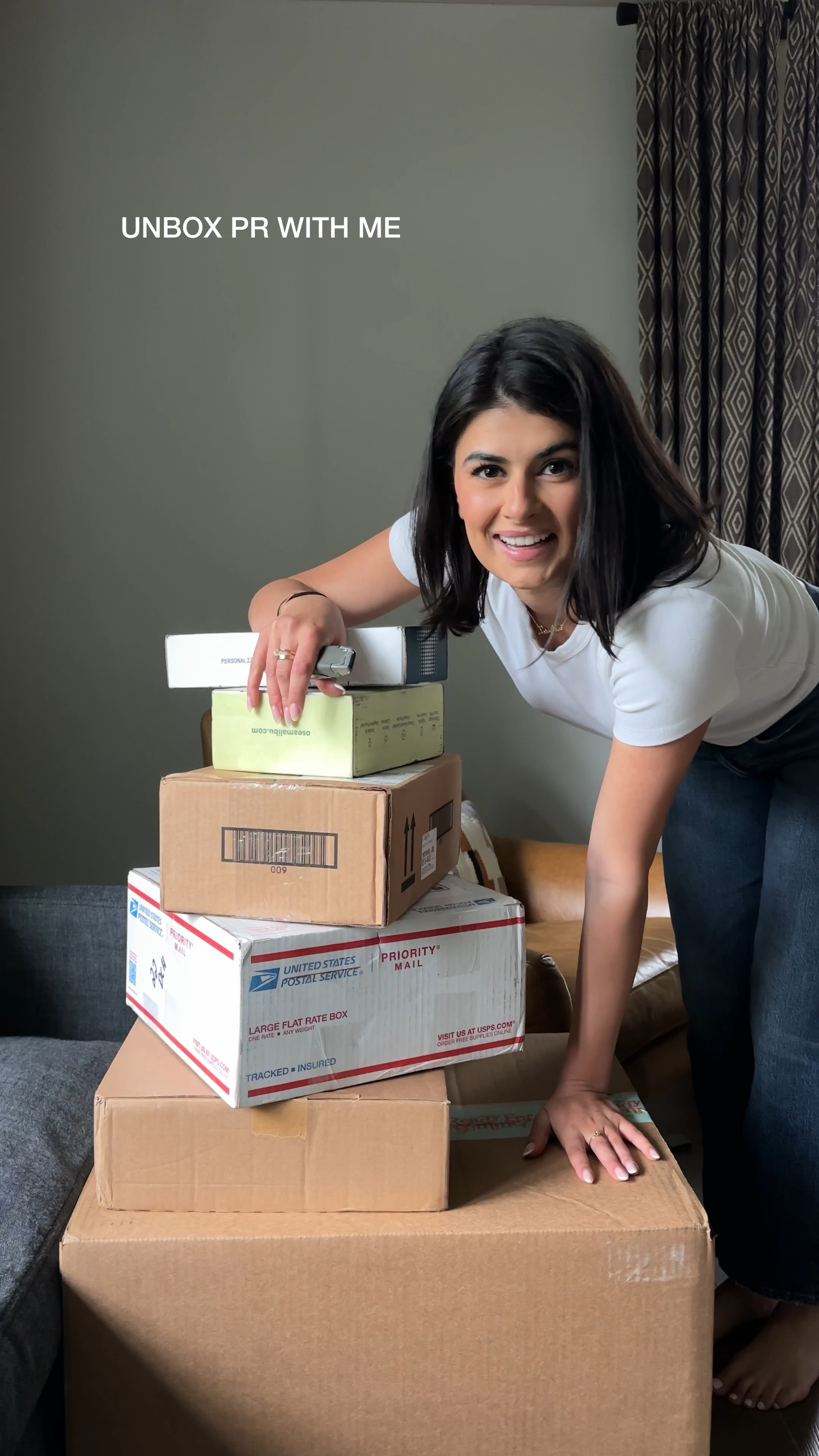 🤍DC “SARAFINA” for 10% OSEA Malibu 

Huda beauty promo alert! You’ll get the pouch & mirror free with the gloss & 2 liners.

#LTKVideo #LTKBeauty #LTKSaleAlert