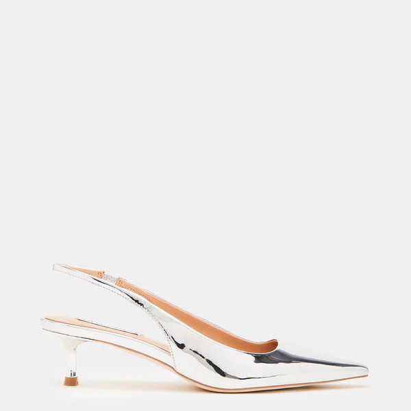 KARI SILVER | Steve Madden (Canada)