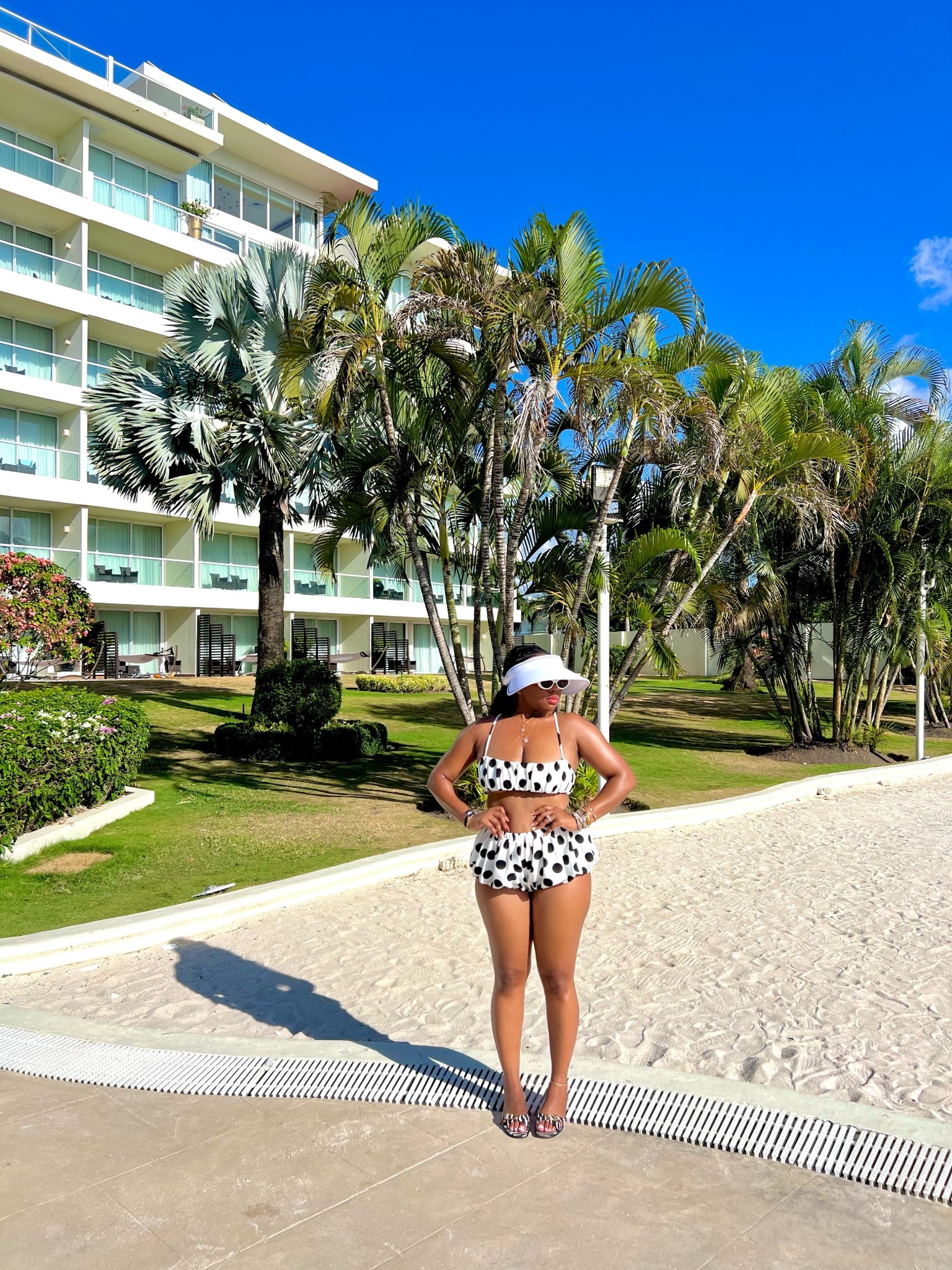 the only two-piece I brought on the trip & it did not disappoint 👙

#LTKStyleTip #LTKSwim #LTKFindsUnder50