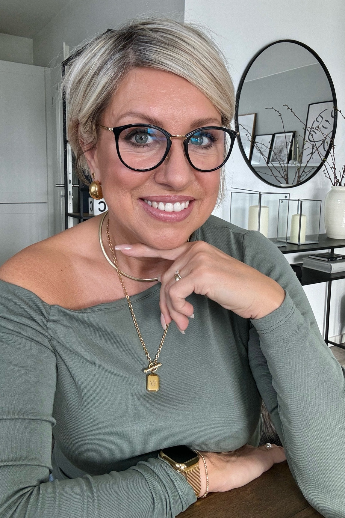 Meine Brille 

#LTKworkwear #LTKstyletip #LTKSpringSale