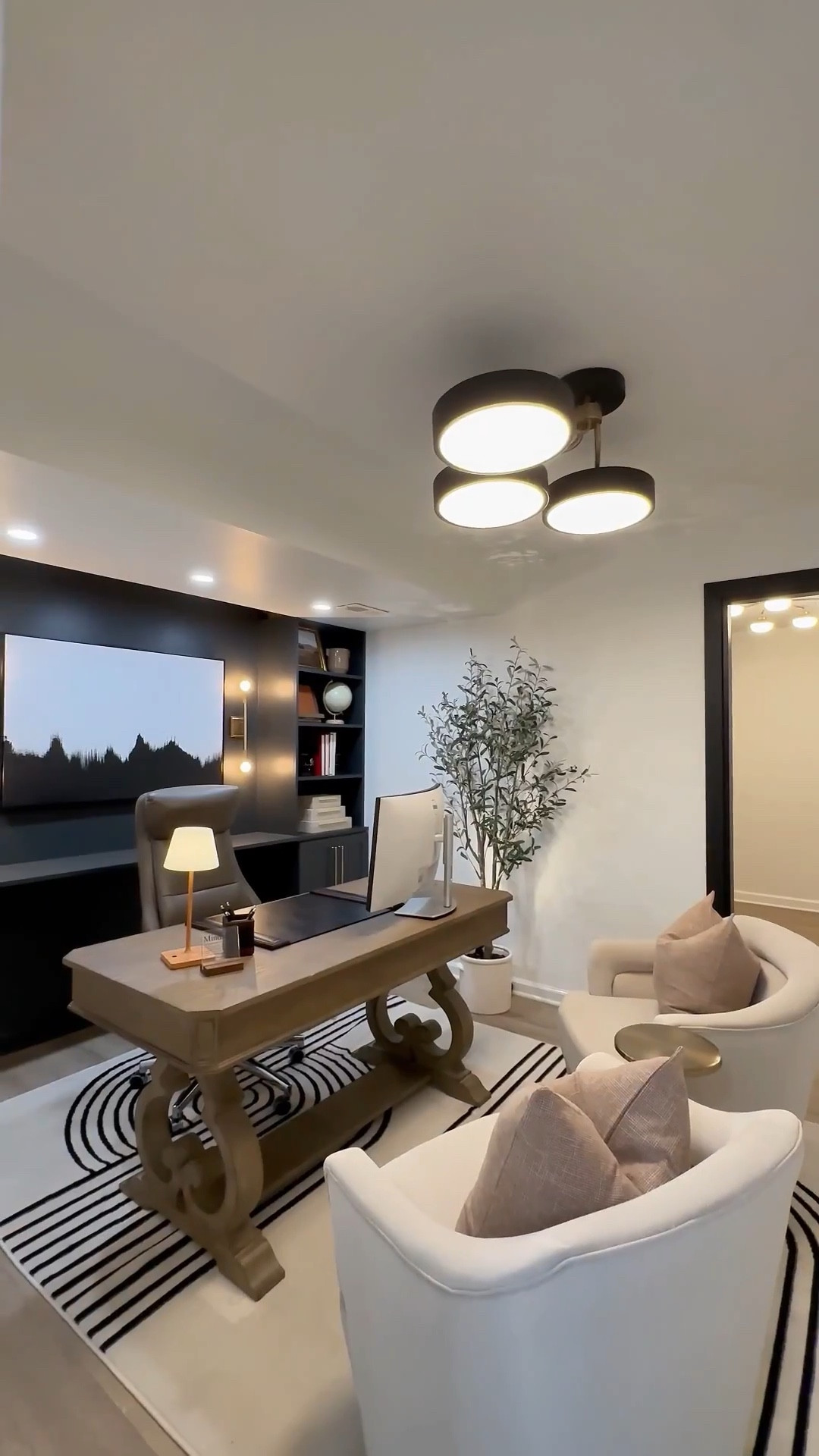 Moody and masculine home office makeoverr

#LTKSaleAlert #LTKHome