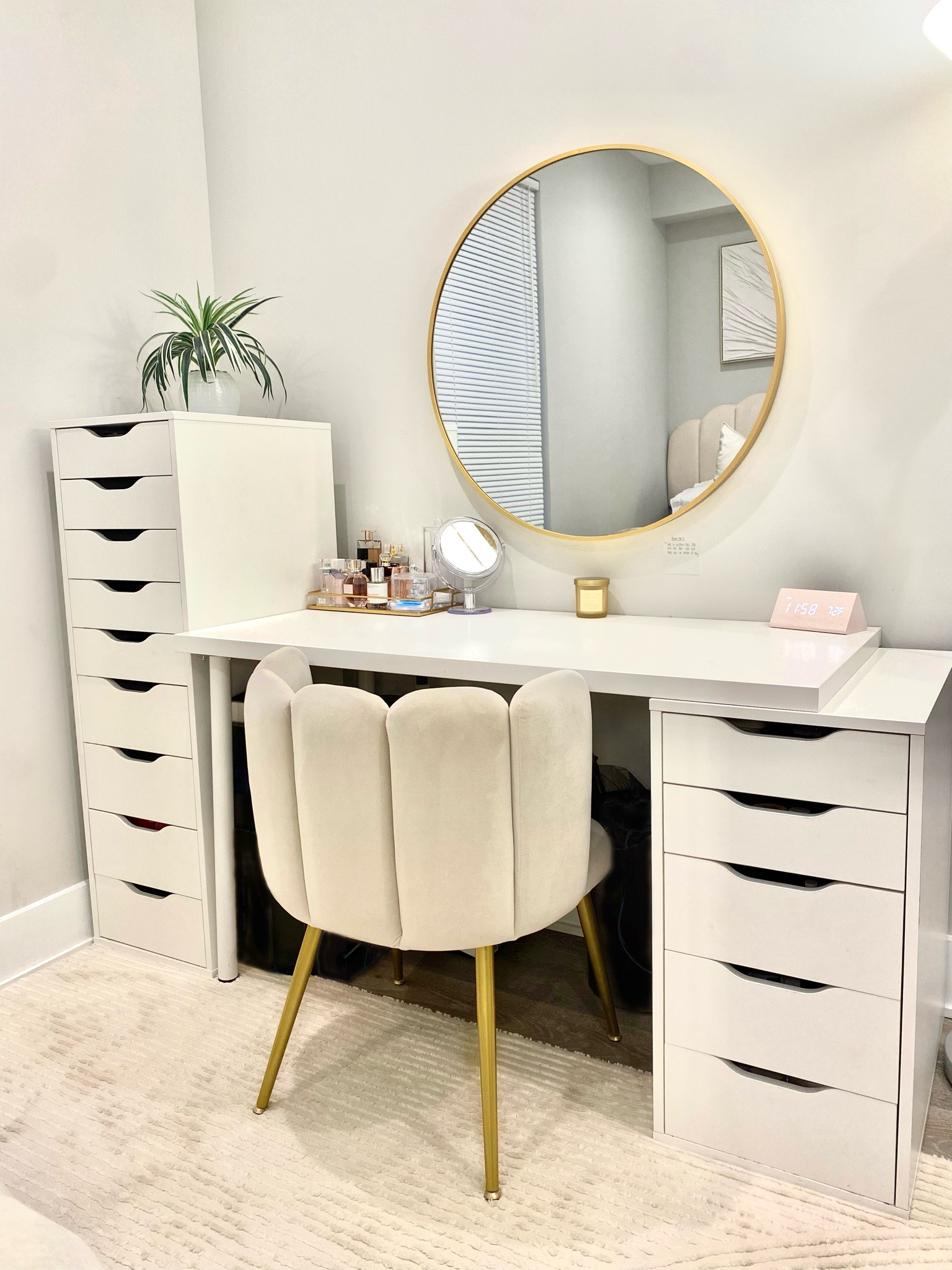 In love with this vanity chair from @Target! Such a simple and classy look😍

#LTKbeauty #LTKhome