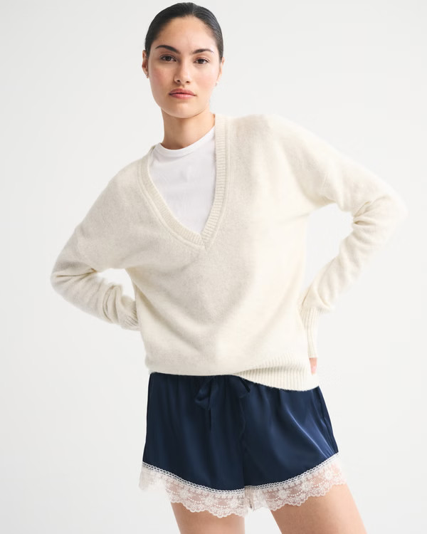 Merino Wool-Blend Plunge Sweater | Abercrombie & Fitch (US)