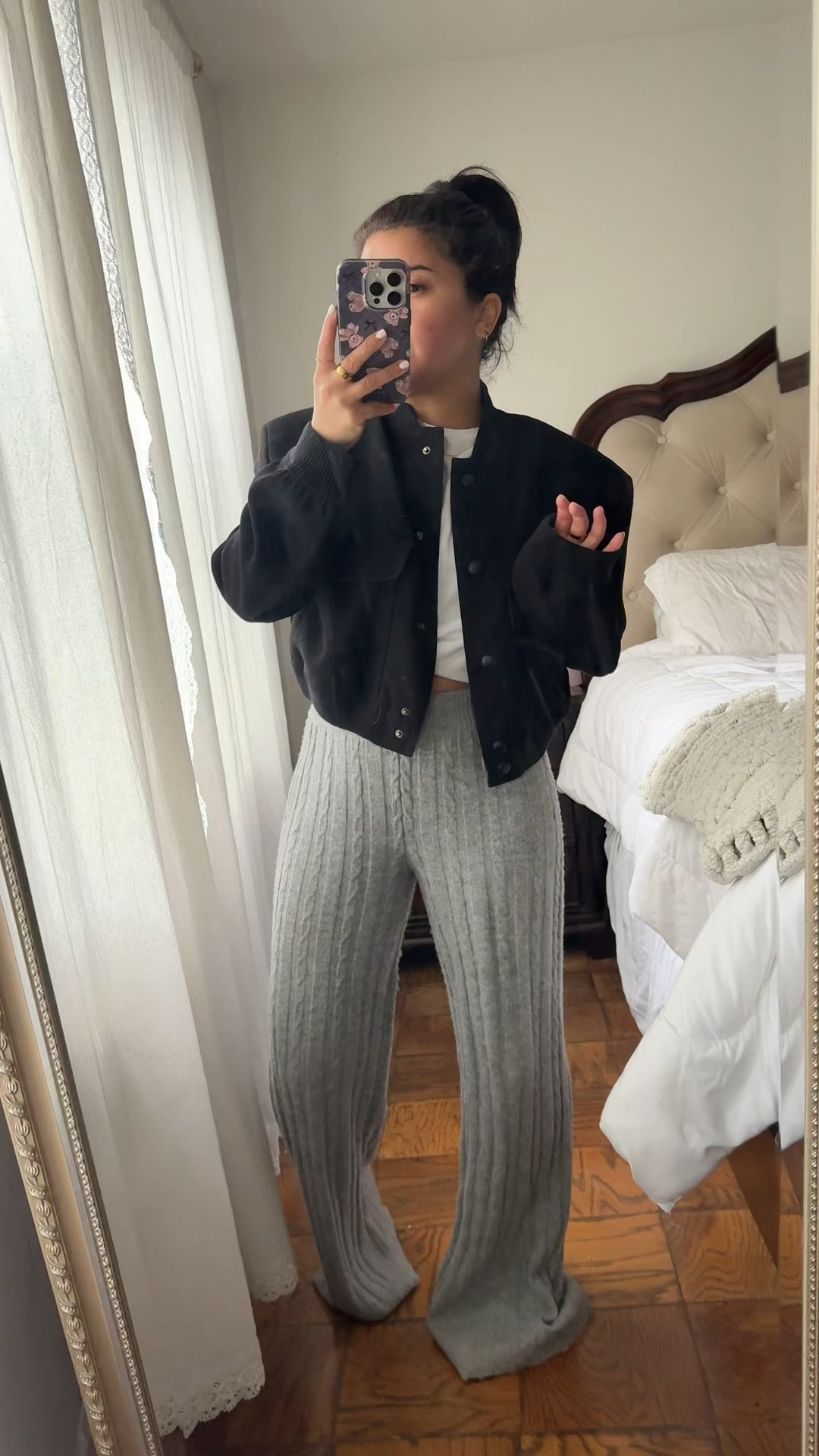 neutral casual work from home  outfit 

#LTKootd #LTKPetite #LTKselfcare