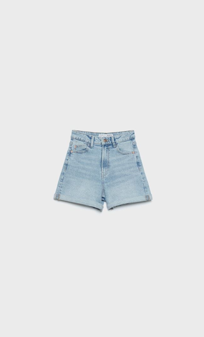 Slim fit mom shorts | Stradivarius (UK)