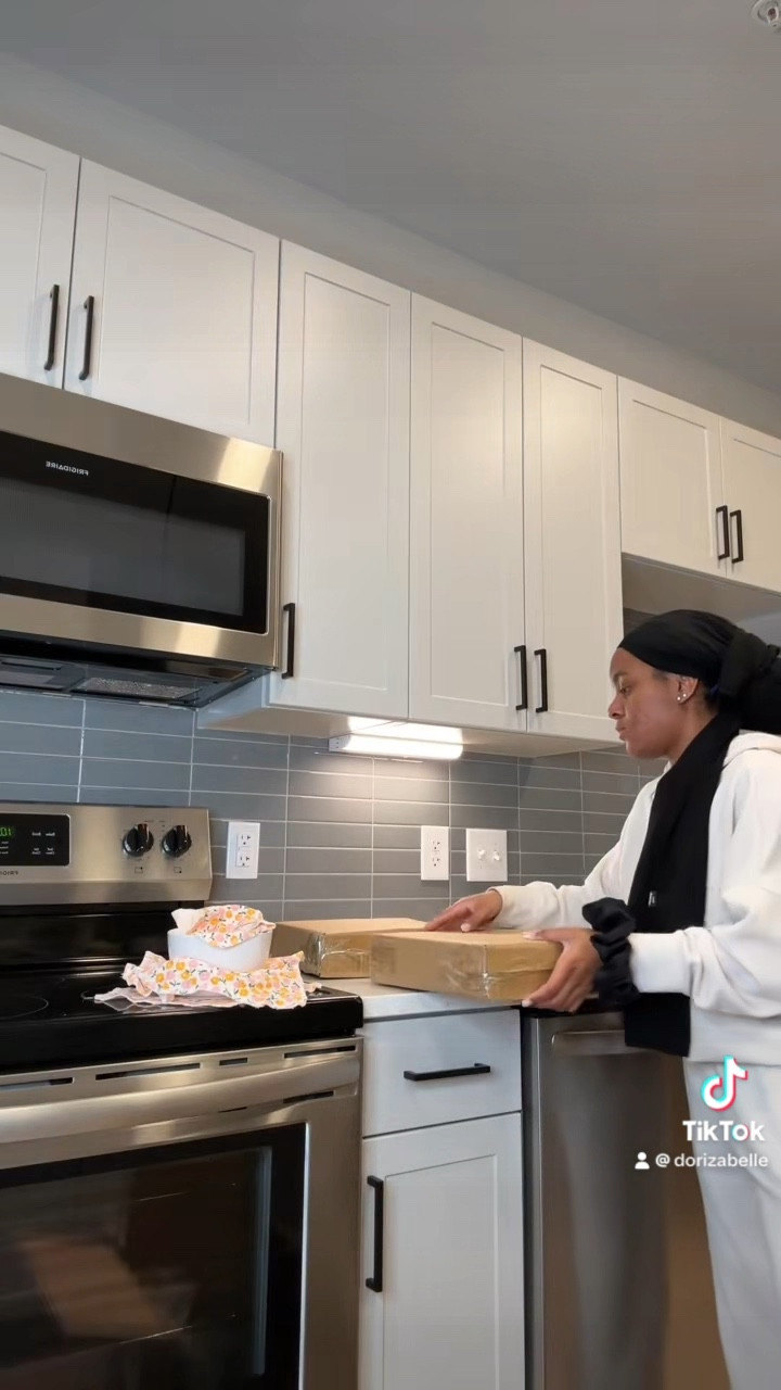 Scroll down to shop! Follow for more! ✨

#LTKGiftGuide #LTKHome #LTKVideo