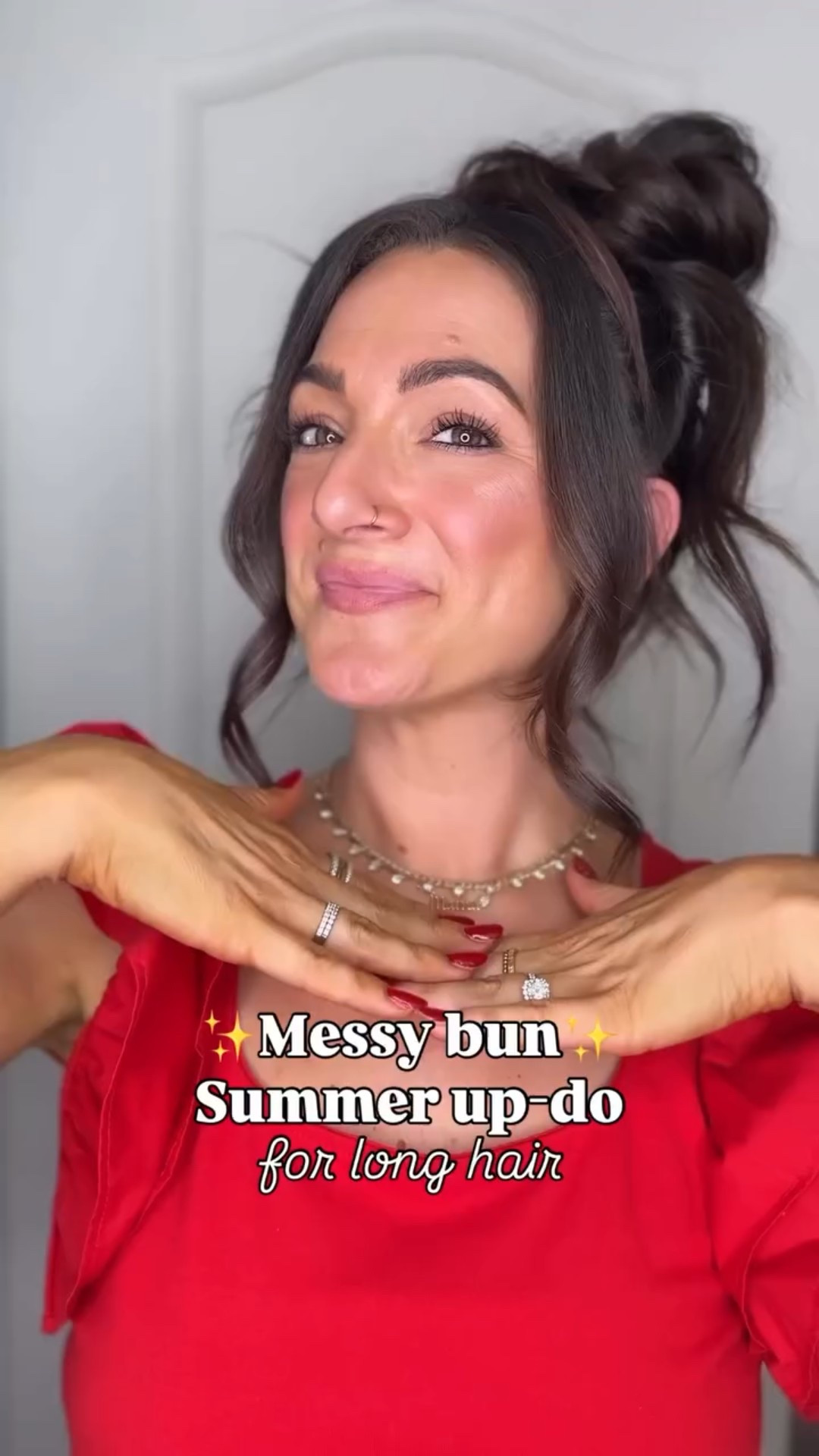 ✨Messy bun summer up do for long hair 😘 save for later and follow for more #hairstyleinspo #hairstyletutorials #hairtipsandtricks #messybuntutorial #hairbyameliarosexo

#LTKStyleTip #LTKBeauty #LTKFindsUnder50