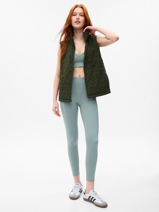 GapFit Quilted Vest | Gap (US)