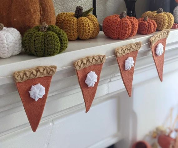 Pumpkin Pie Banner | Bunting | Garland | Thanksgiving Mantle Decor | | Etsy (US)