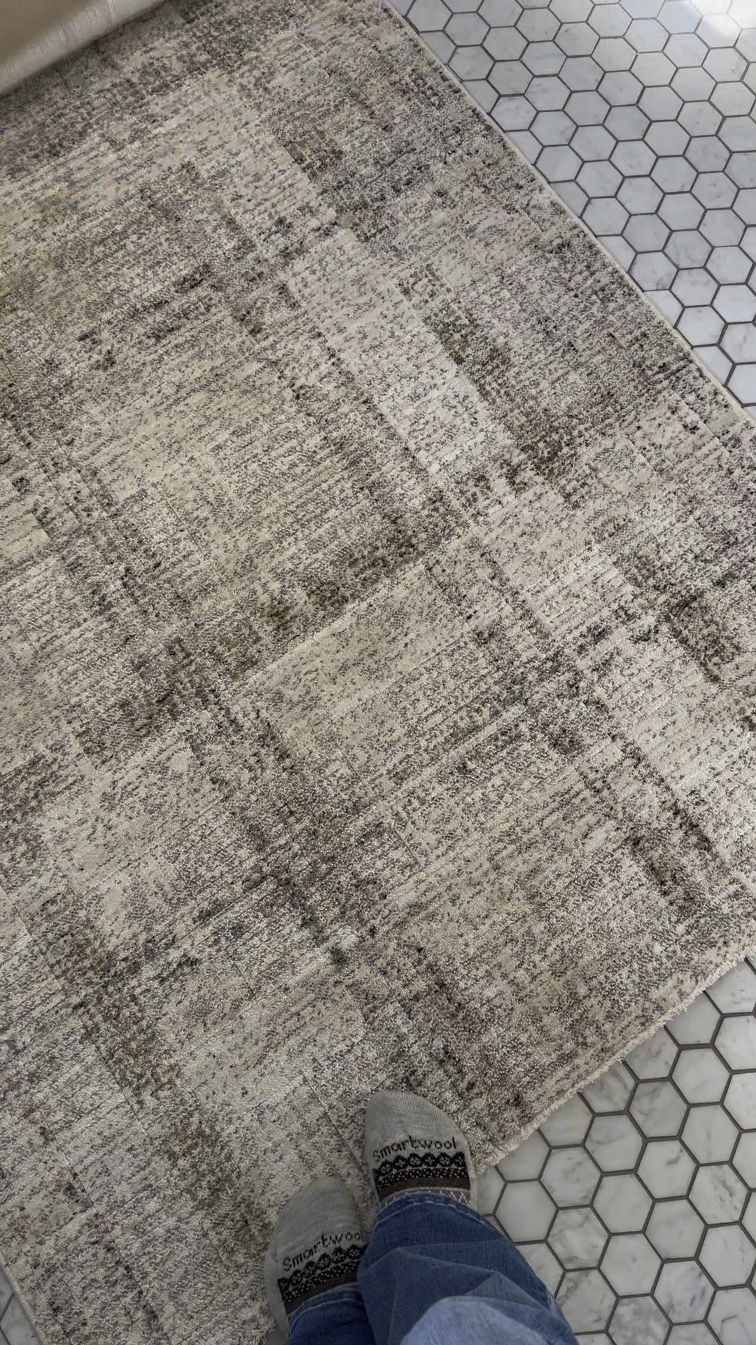 Head into the New Year with end-of-season deals on Wayfair’s End of Year Clearance sale!  Save up to 60% off and get fast shipping on neutral rugs!  @Wayfair always has just what I need!
#wayfair #wayfairpartner


#LTKFindsUnder100 #LTKSaleAlert #LTKHome