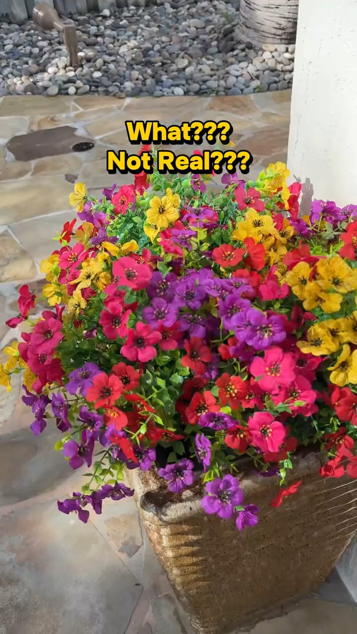 These are great for outdoor decor. Love these bunches of flowers! The perfect touch for a maintenance free, beautiful patio decor
I'M LITERALLY NOT BUYING REAL FLOWERS AGAIN...Zero watering..UV-resistant artificial flowers!! Instant porch & yard makeover! 
#outdoordecor #fauxplants #artificialplants #landscape #fakeflowers