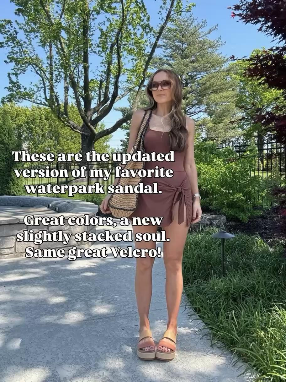 @reef
20% off 1 items & 30% off 3+
Paired with the cutest swim dress!

#LTKSwim