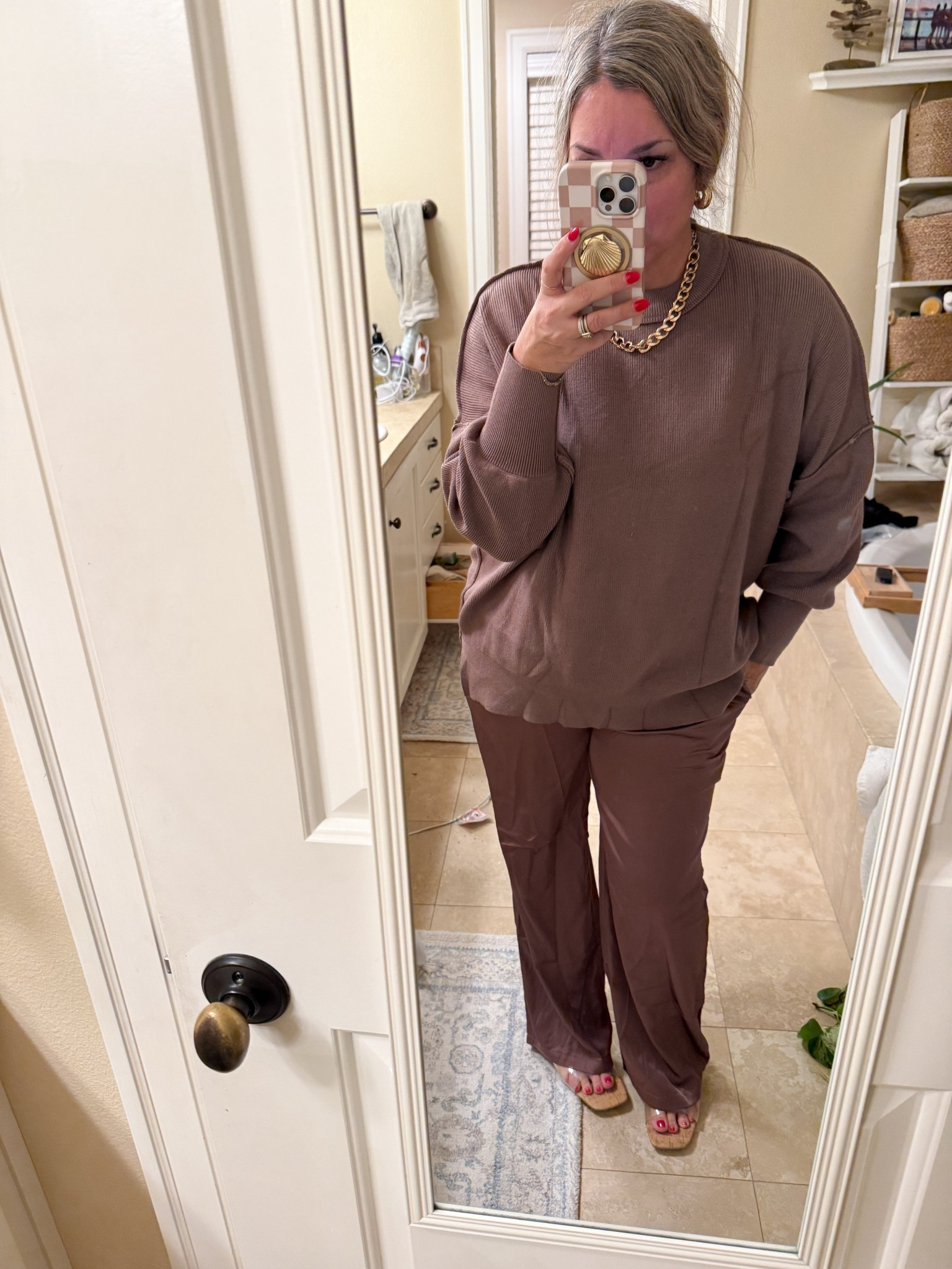 A great Thanksgiving day outfit! Fast (possibly)one day shipping & on sale 🤎🦃

#LTKmomlife #LTKHoliday #LTKMidsize