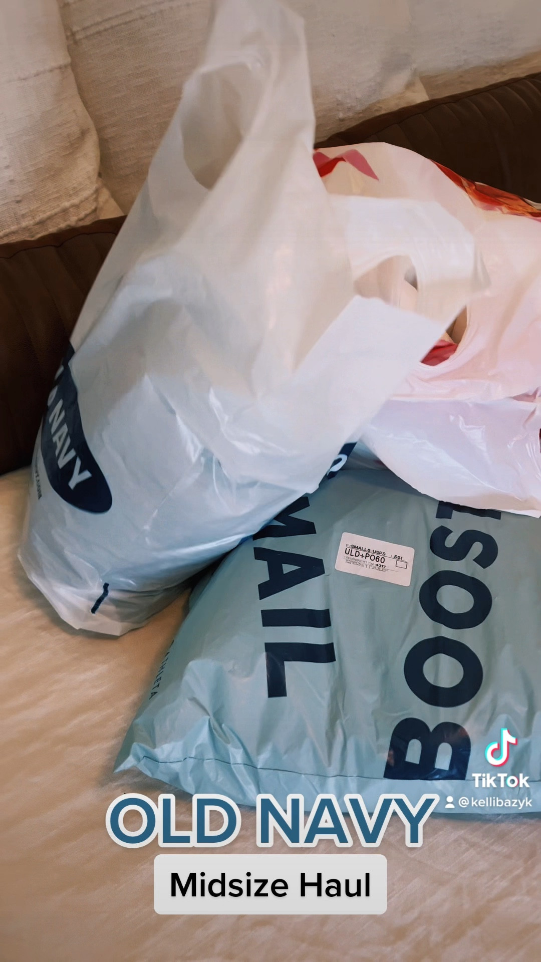 Old Navy doesn’t disappoint these days 😍
** I do not own the rights to this song**

Neutral clothing, midsize fashion, mom bod, postpartum style, old navy,
Women's fashion

#LTKunder50 #LTKsalealert #LTKcurves