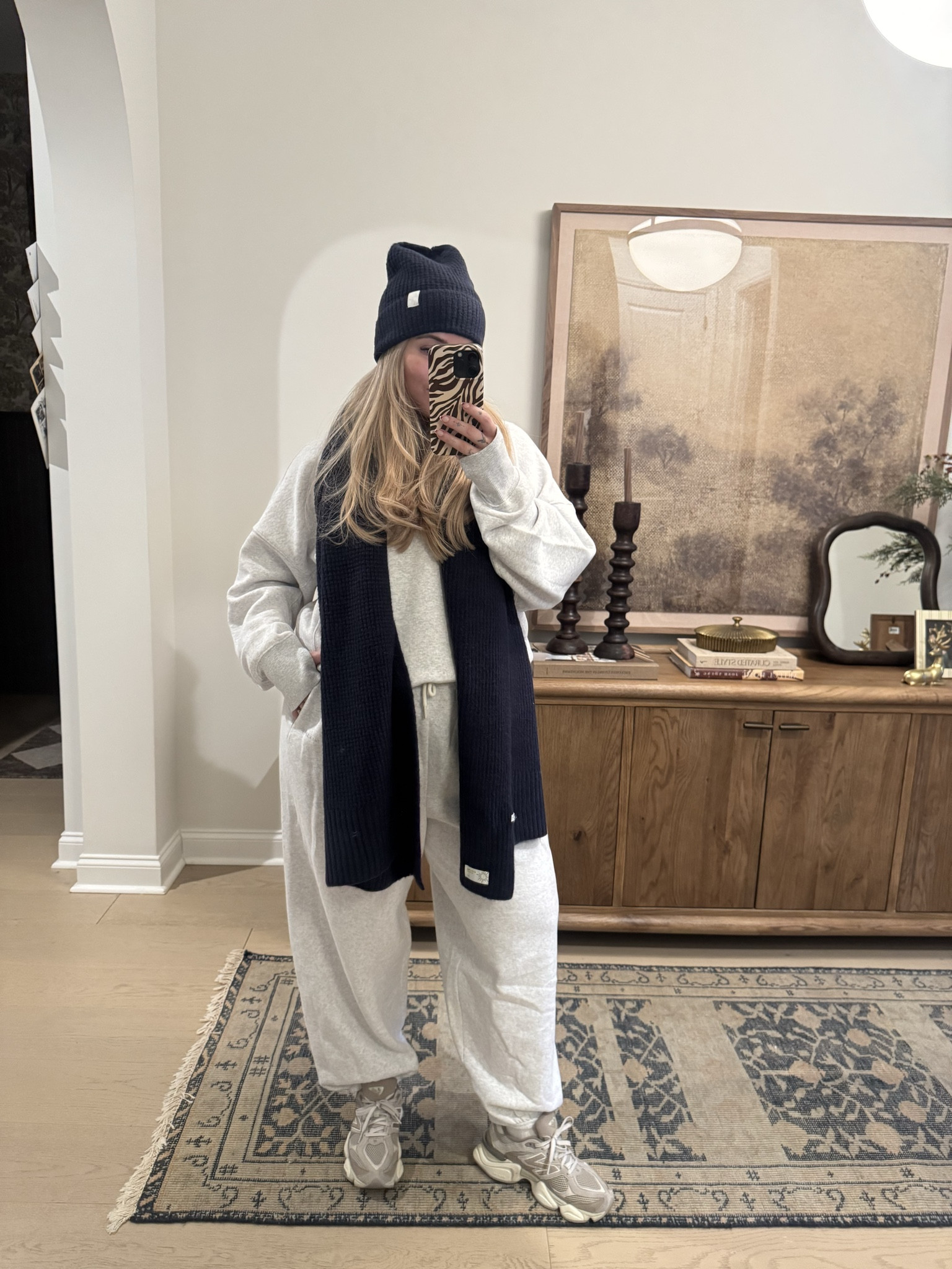 Recent @aerie hauls!!! 🤍 Will be wearing them all winter, as per usual. #AerieREAL #AeriePartner #ad

I got an XL in the top and bottoms 