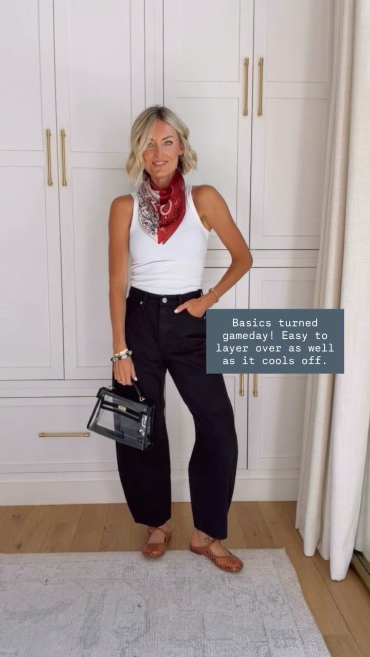 This ribbed tank & black jeans are closet staples! I just added this red & black scarf to make it perfect for game day! Wearing S/4!

Loverly Grey, Amazon, closet staples, Georgia game day, college game day, game day outfit inspo, black jeans, barrel jeans, scarf styling, ribbed tank

#LTKSeasonal