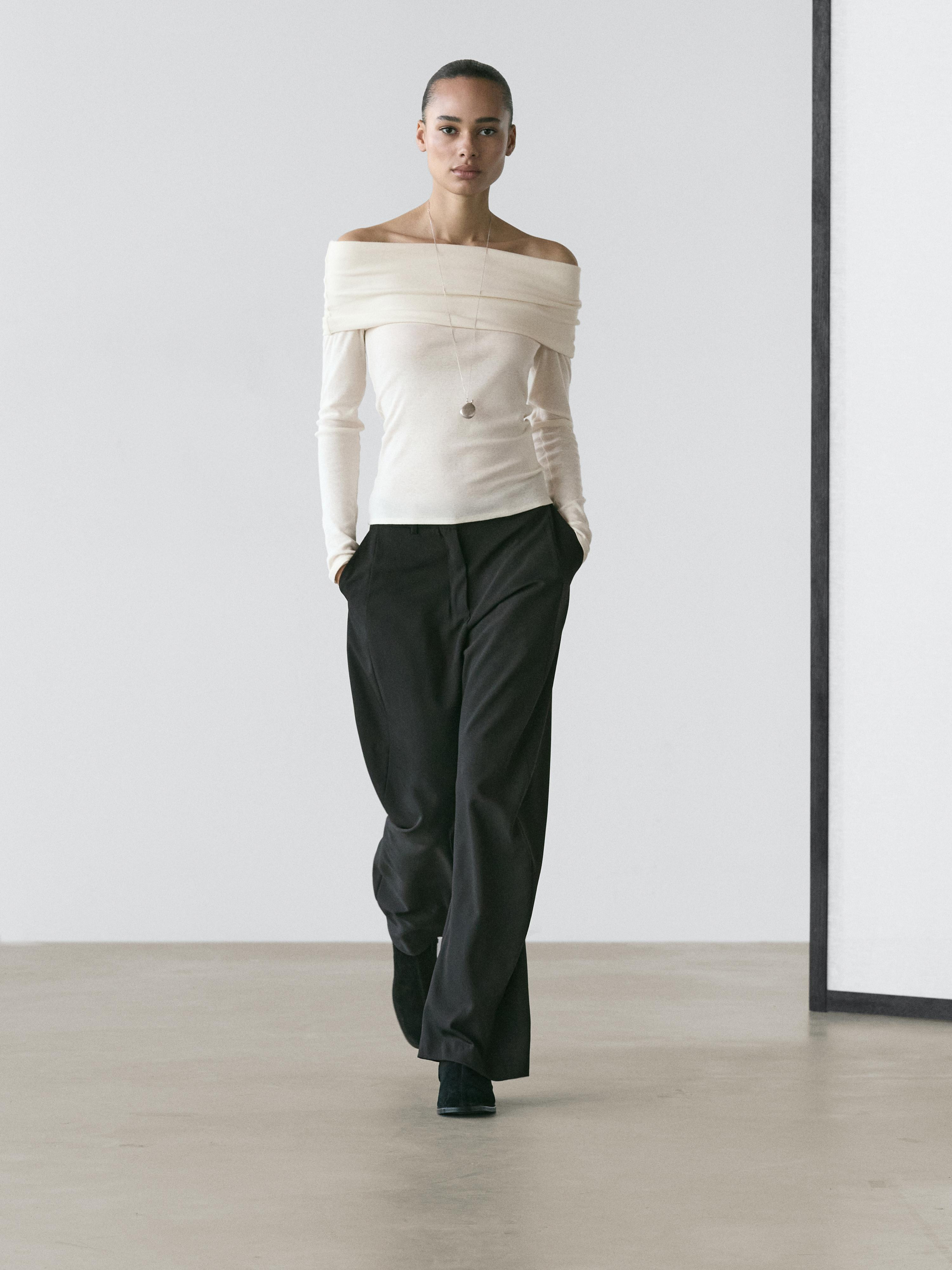 Off-the-shoulder cotton blend T-shirt | Massimo Dutti DE