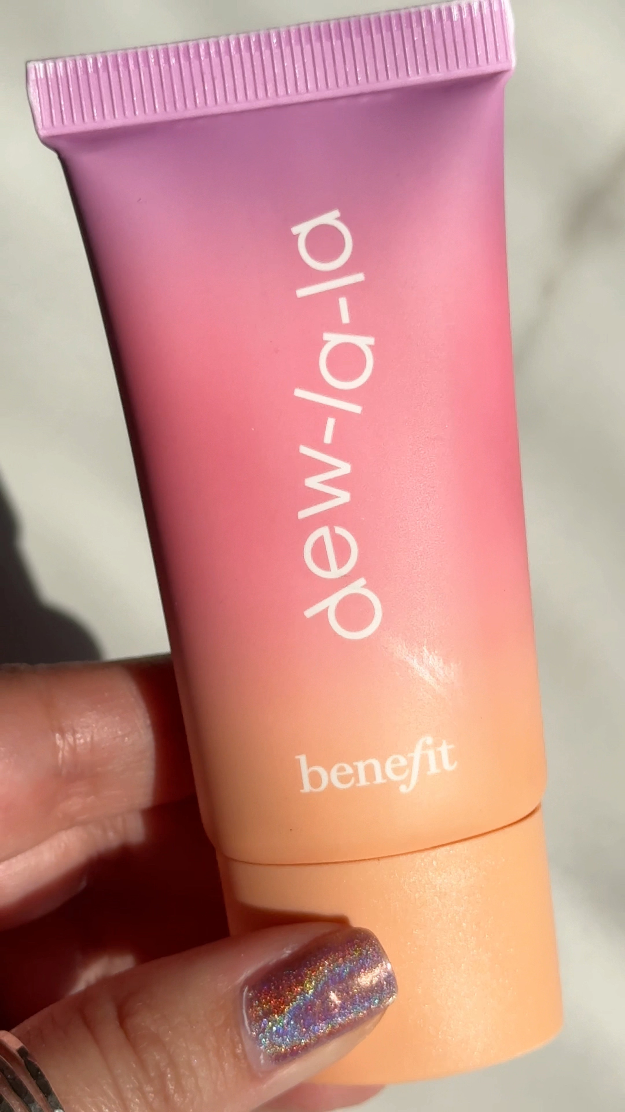 Dew-la-la, a lightweight, skin-loving liquid highlighter for a sheer, effortless glow (sans sparkles). Think perpetual golden hour meets fresh springtime dew! 

#LTKBeauty #LTKGiftGuide #LTKStyleTip