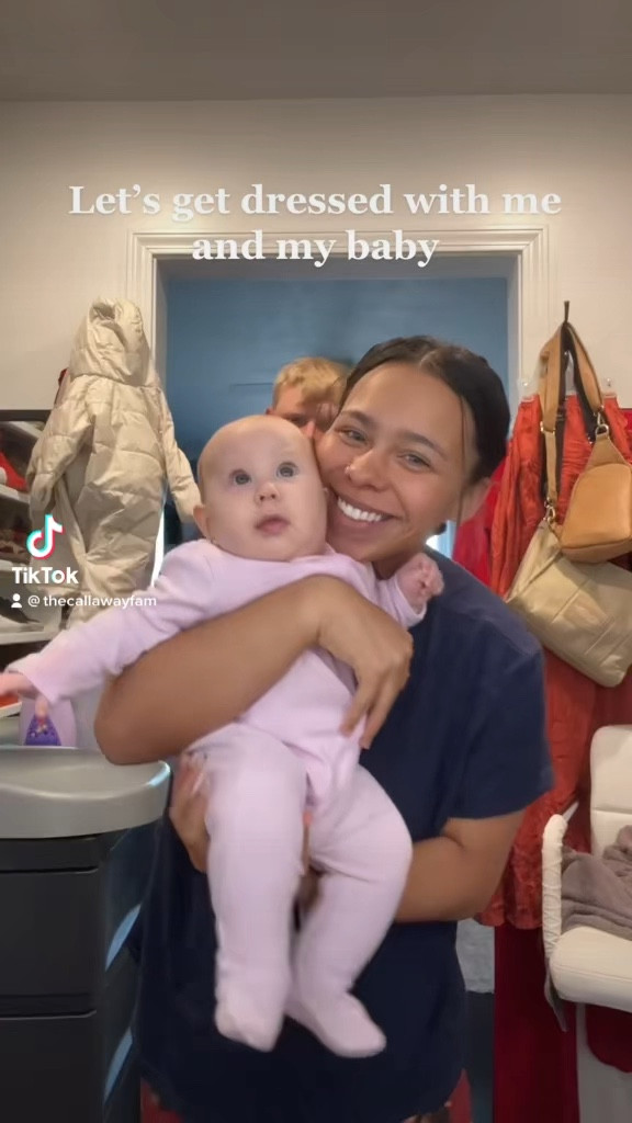Get dressed with my and my baby!!

#LTKfit #LTKstyletip #LTKbaby