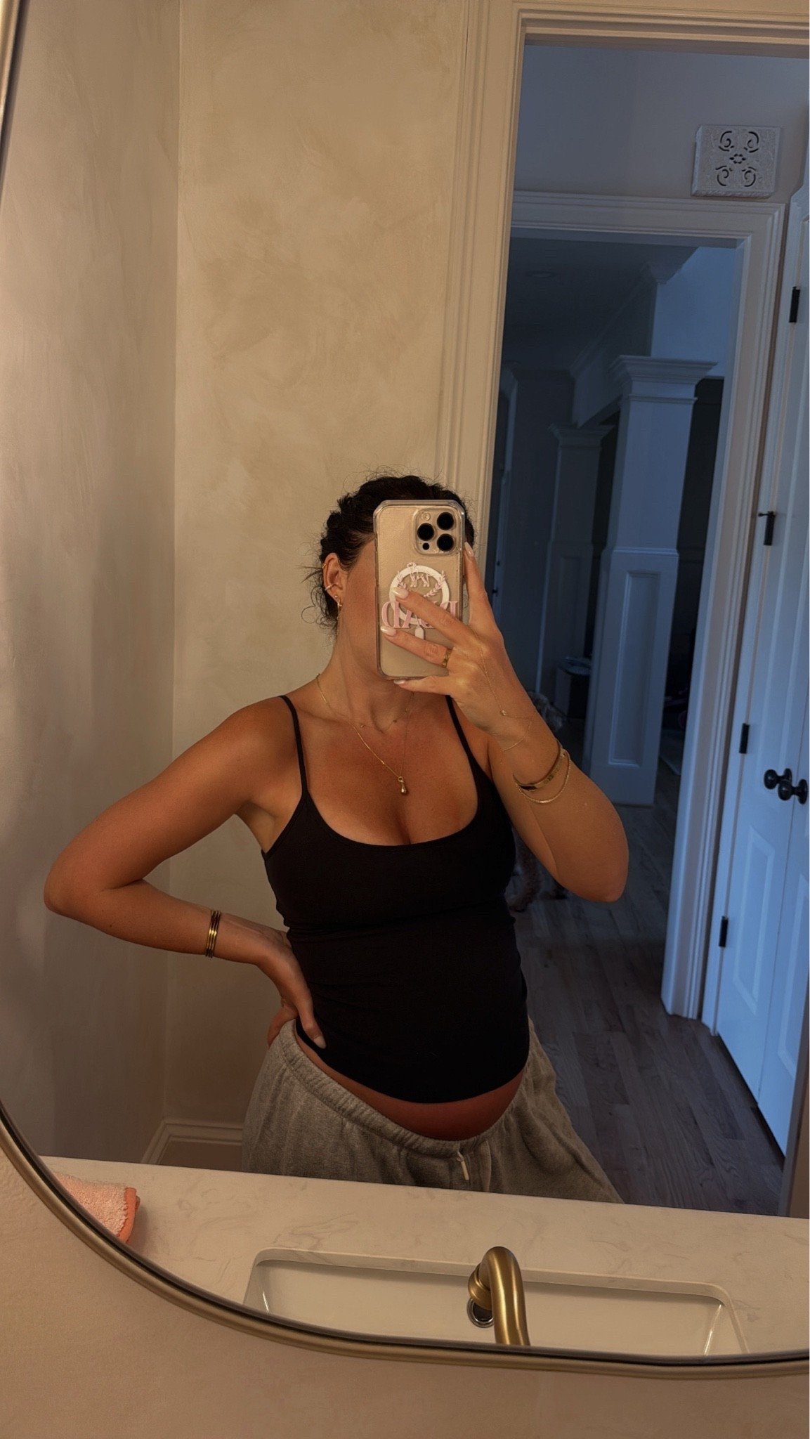 tank in S, sweats old linked similar