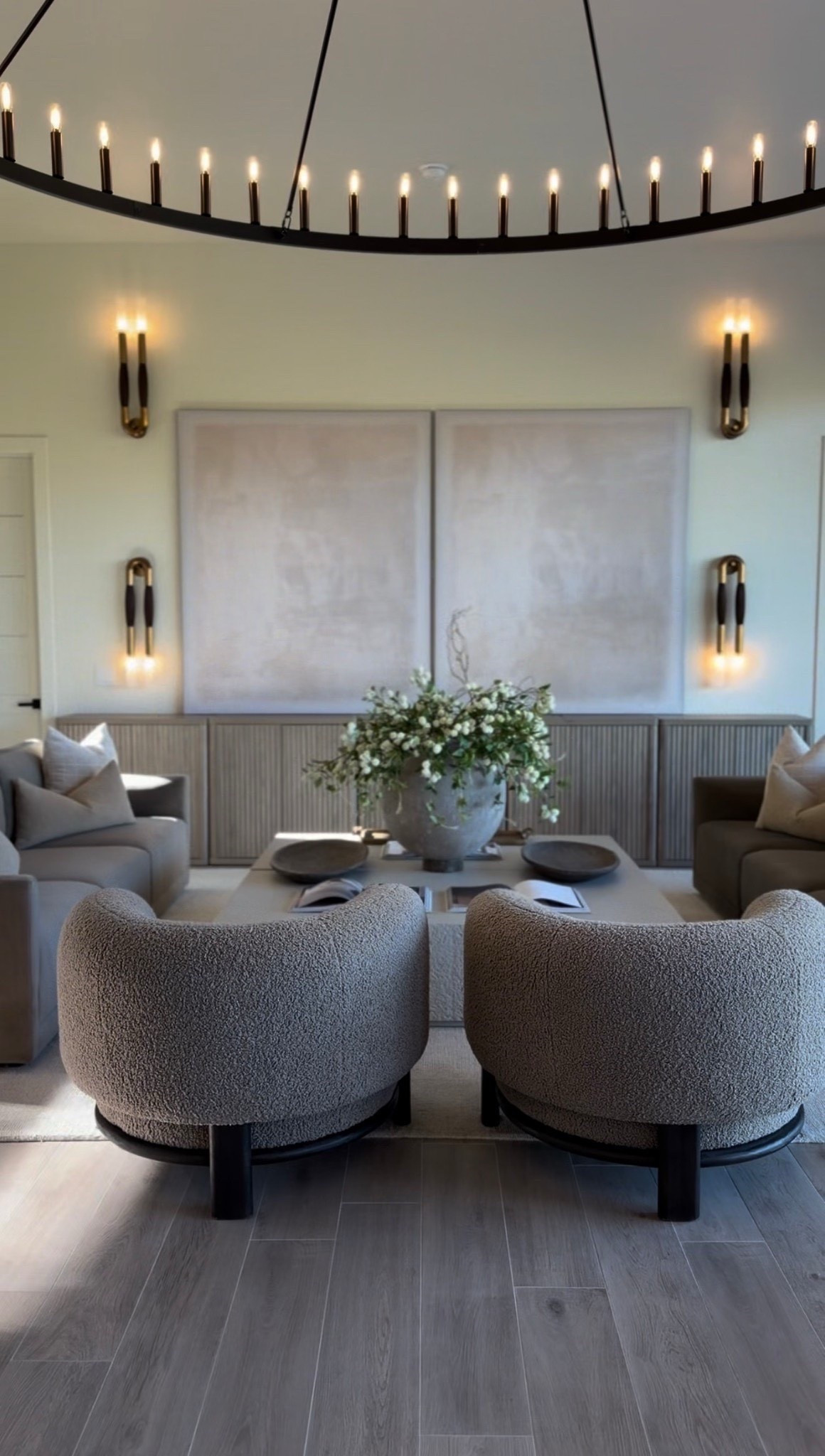 Finally filled this space in my living room with some gorgeous wall art! 🖼️🥰

Living room 
Cozy living room Inspo 
Cozy home aesthetic
Rh inspired living room 
Affordable living room finds 

#summerthompsonstyles


#LTKdayinmylife #LTKHome #LTKU