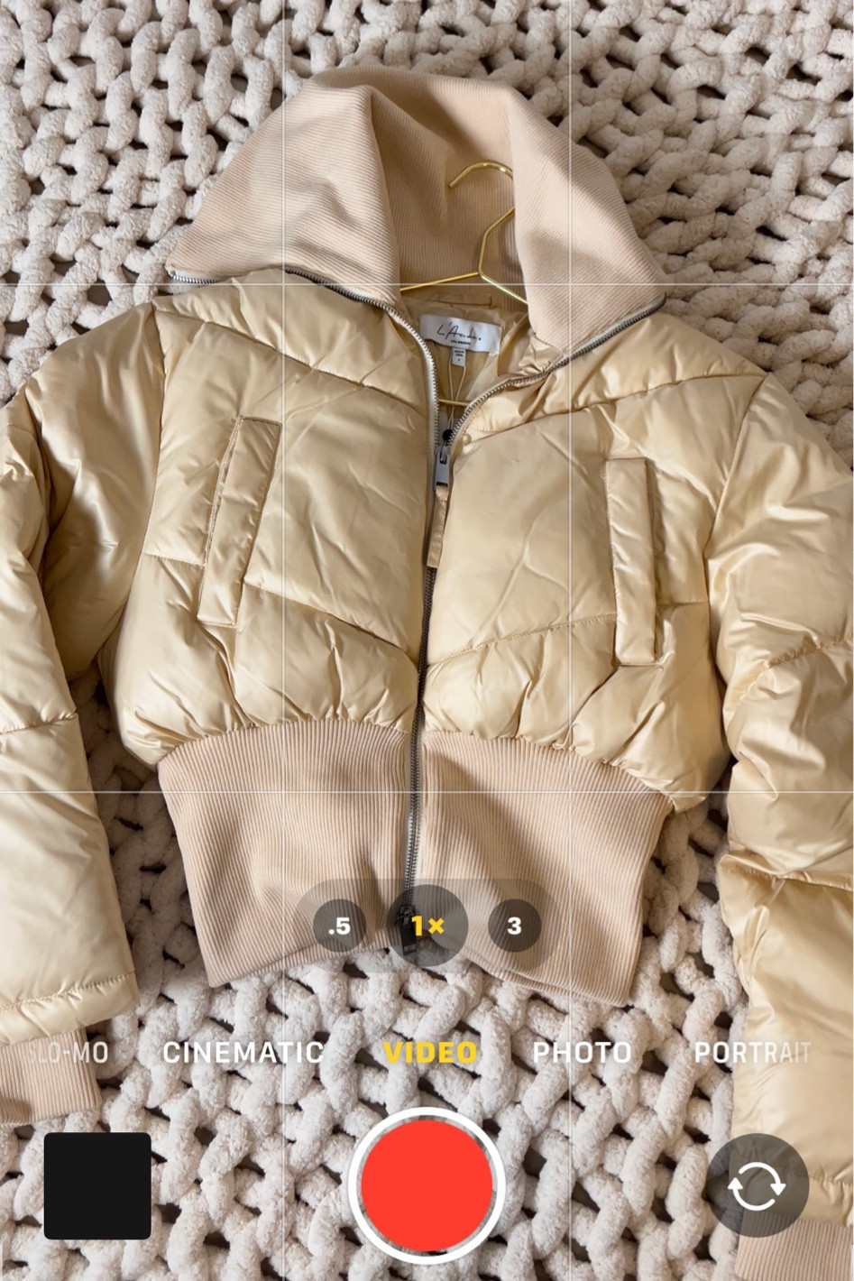 … the cutest puffer coat I’ve ever seen ✨
