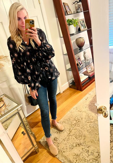 OOTD | Blouse and Jeans on sale extra 25% off with code holiday 

#LTKCyberweek