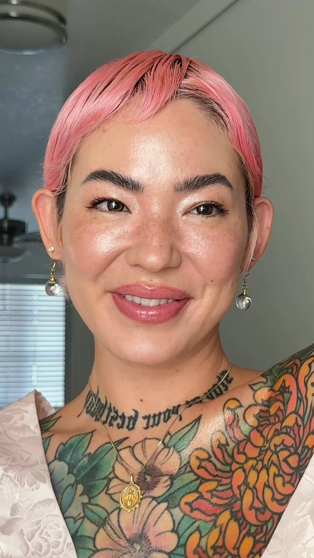 easy makeup to embrace softer features and perfect for busy people!

#LTKStyleTip #LTKBeauty #LTKSaleAlert