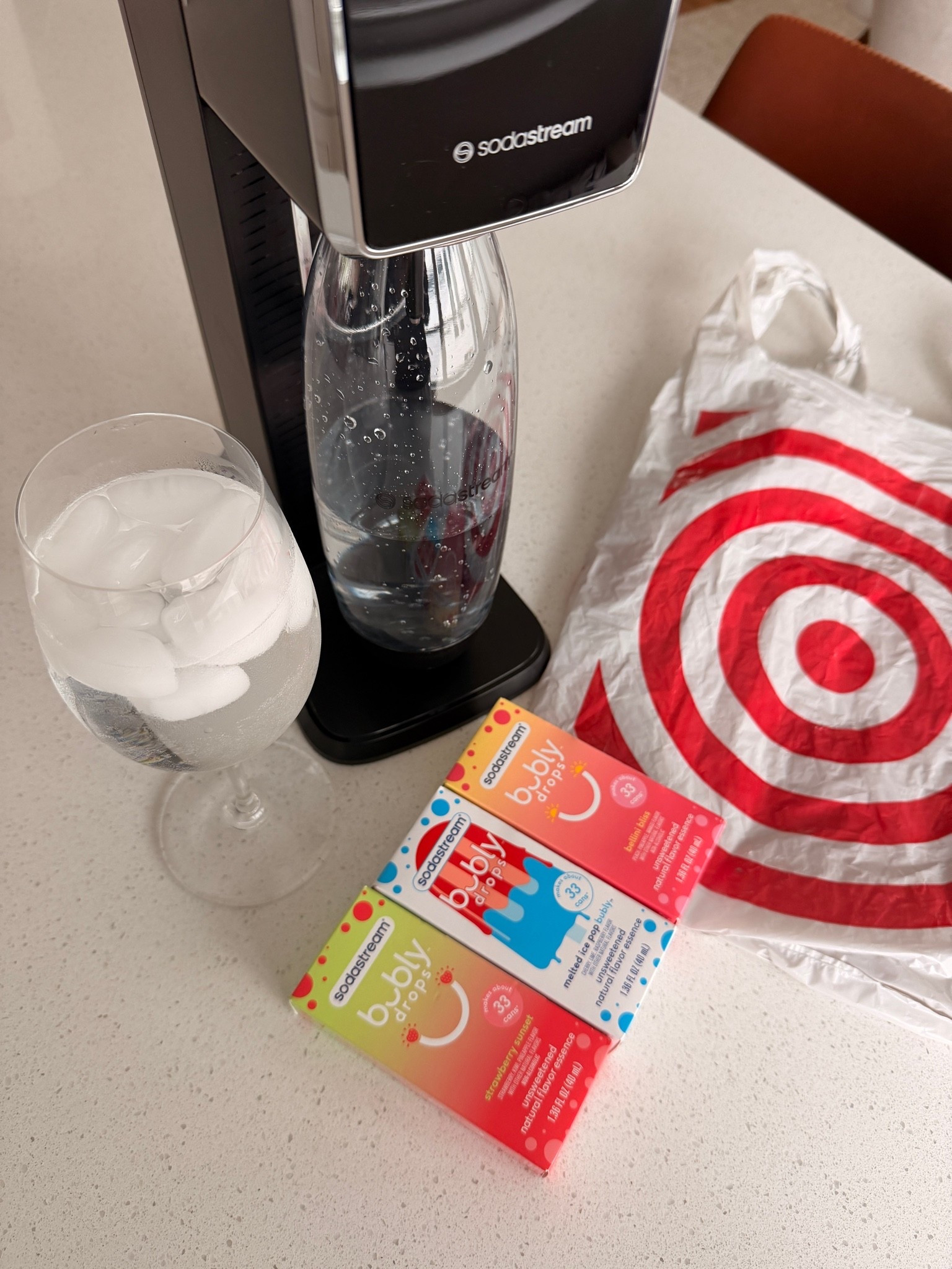 #AD I have a serious soda problem and @target just enabled me again

The new Target exclusive bubly Melted Ice Pop drops™ are my new obsession. Zero sugar, I control the fizz, and it genuinely tastes like a melted popsicle. I've already used it four times today 😂

Grab your drops and the @sodastream sparkling water maker on the Target endcap through June 20th

#liketkit #TargetPartner #SodastreamPartner #target

#LTKfoodie #LTKSaleAlert #LTKMens