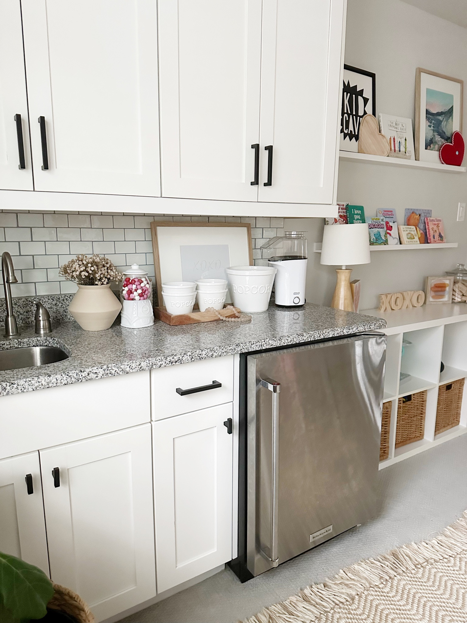 Popcorn bar 🍿 

#LTKhome #LTKfamily #LTKkids