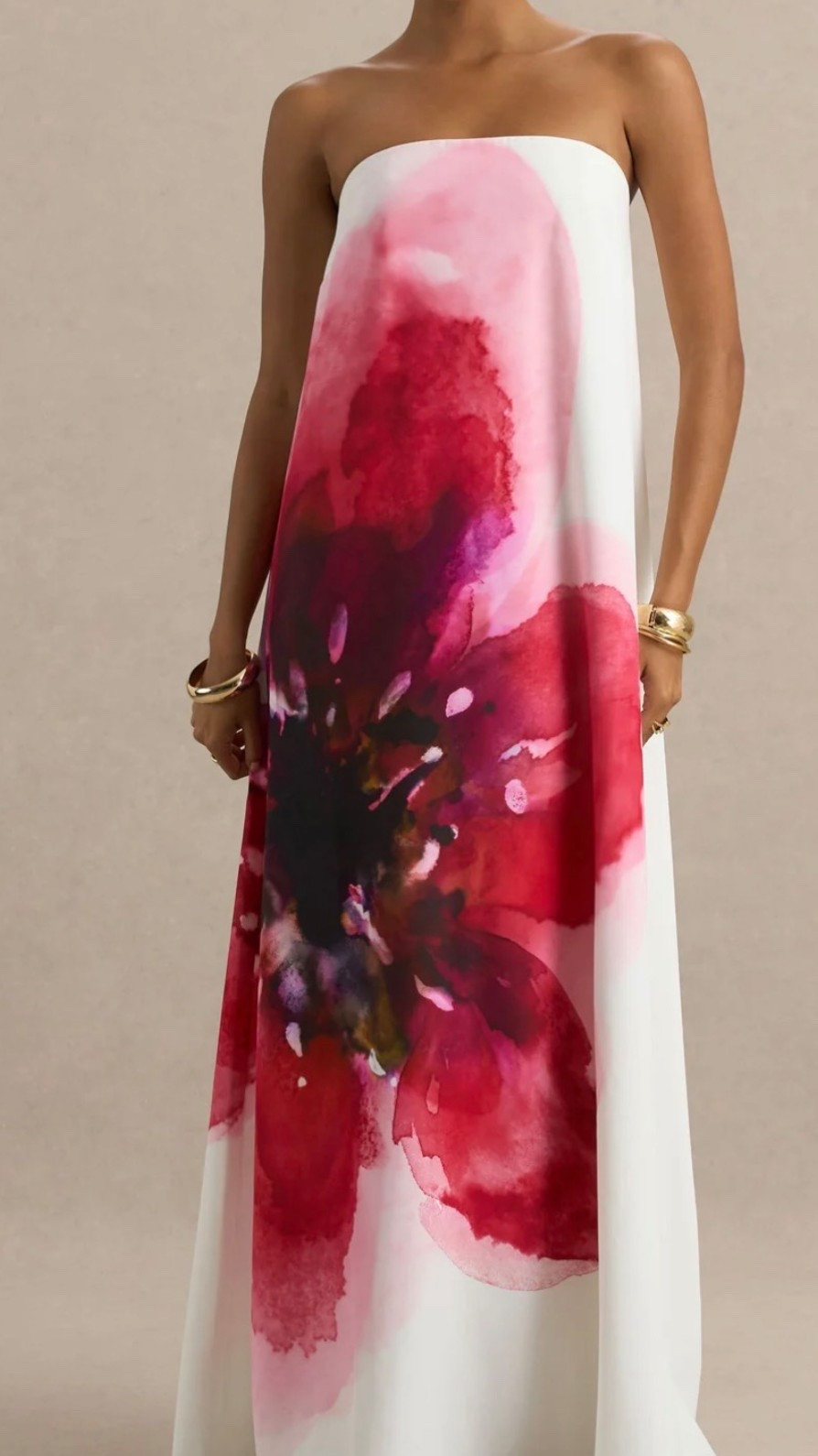 Obsessed with this statement floral print! 


Resort wear
Wedding guest dress
Spring dresses
Spring outfit ideas 

#LTKWedding #LTKSeasonal #LTKTravel