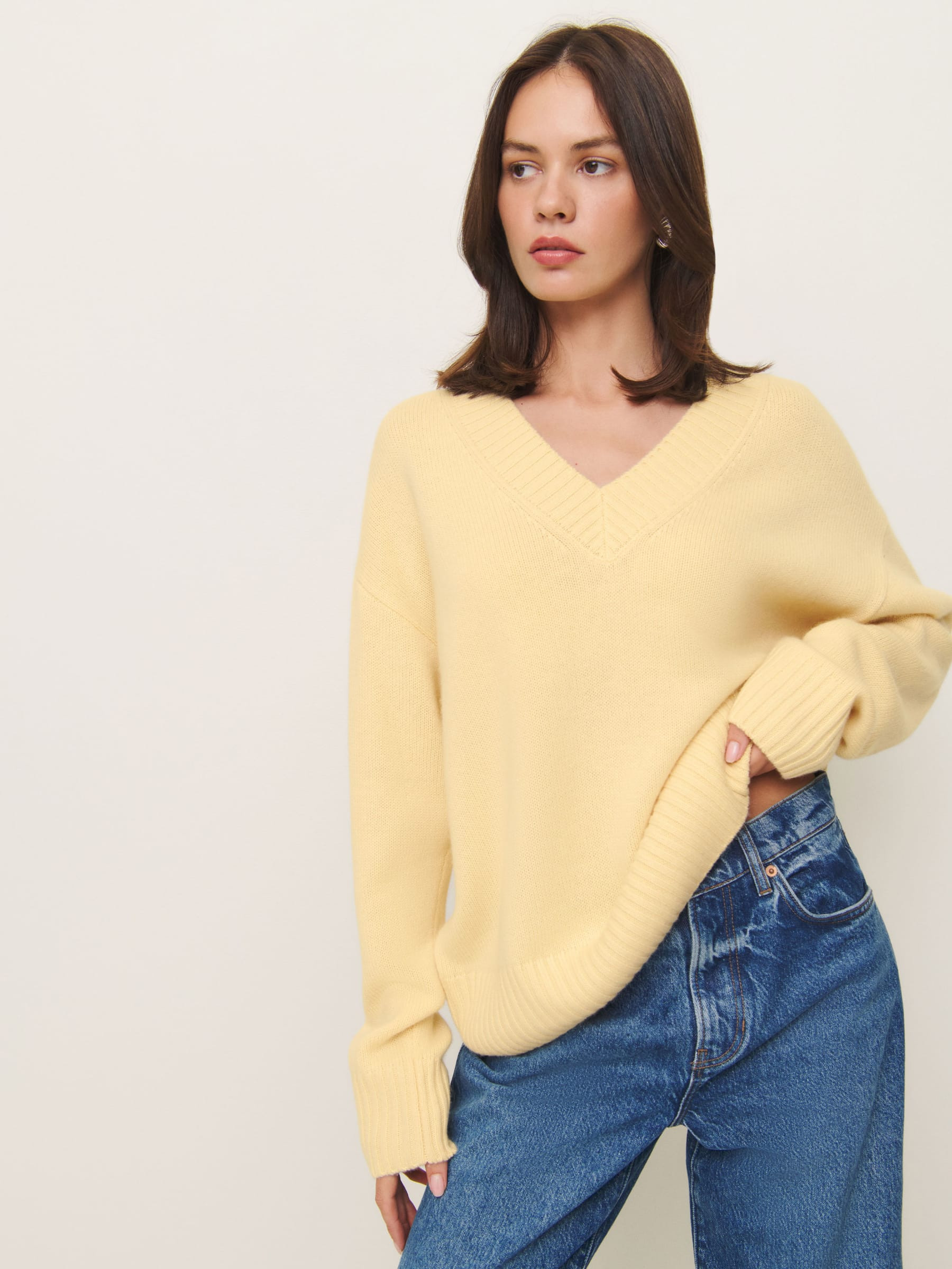 Jadey Cashmere Oversized V-neck Sweater | Reformation (Global)