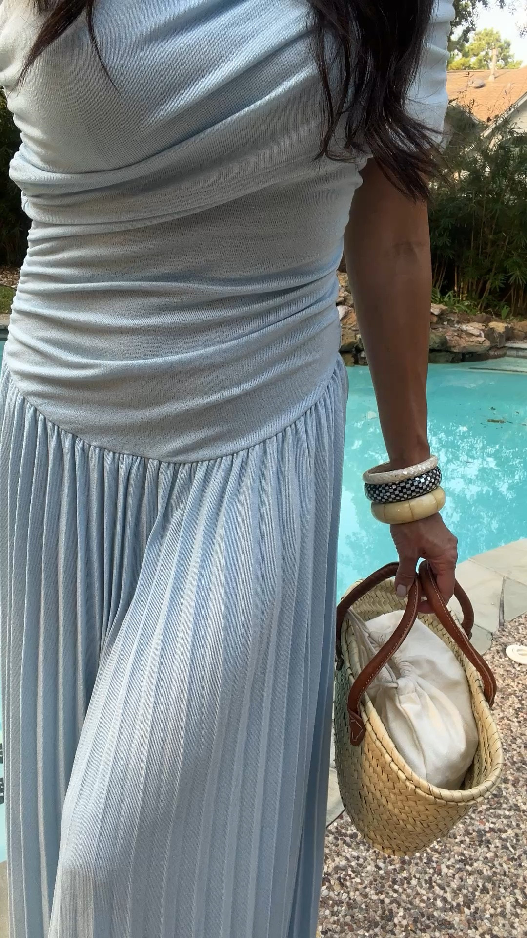 I don’t know who needs to hear this: it’s okay to buy one in every color. This dress is worth it! 😅




Spring dresses / wedding guest dress / spring outfits 2026 / date night outfits 

#LTKTravel #LTKOver40 #LTKWedding