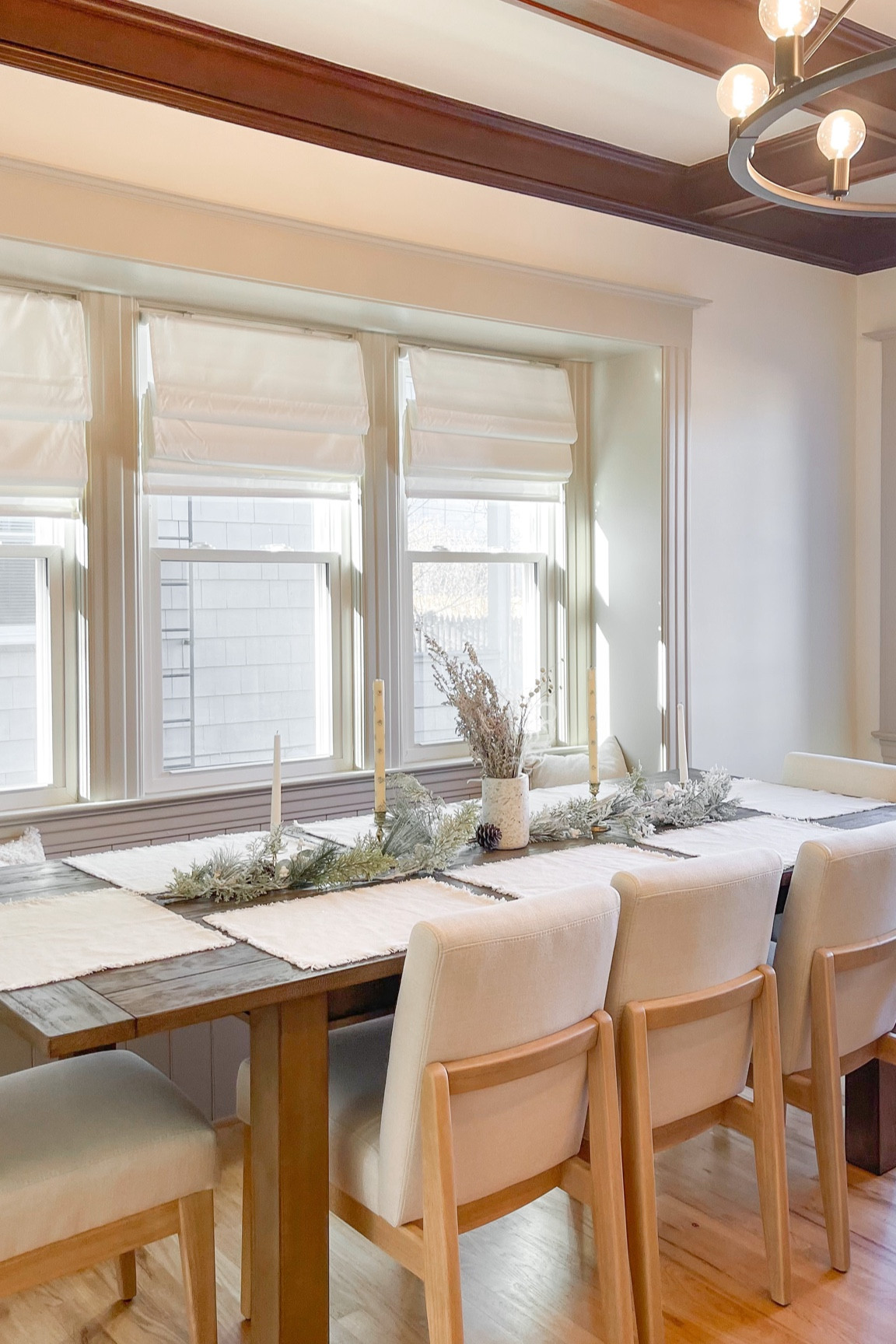 Last years holiday decor still in stock
Black Friday
Cyber Monday
Christmas decor
Christmas tree
Dining room
Tablescape
Target


#LTKhome #LTKHoliday #LTKSeasonal