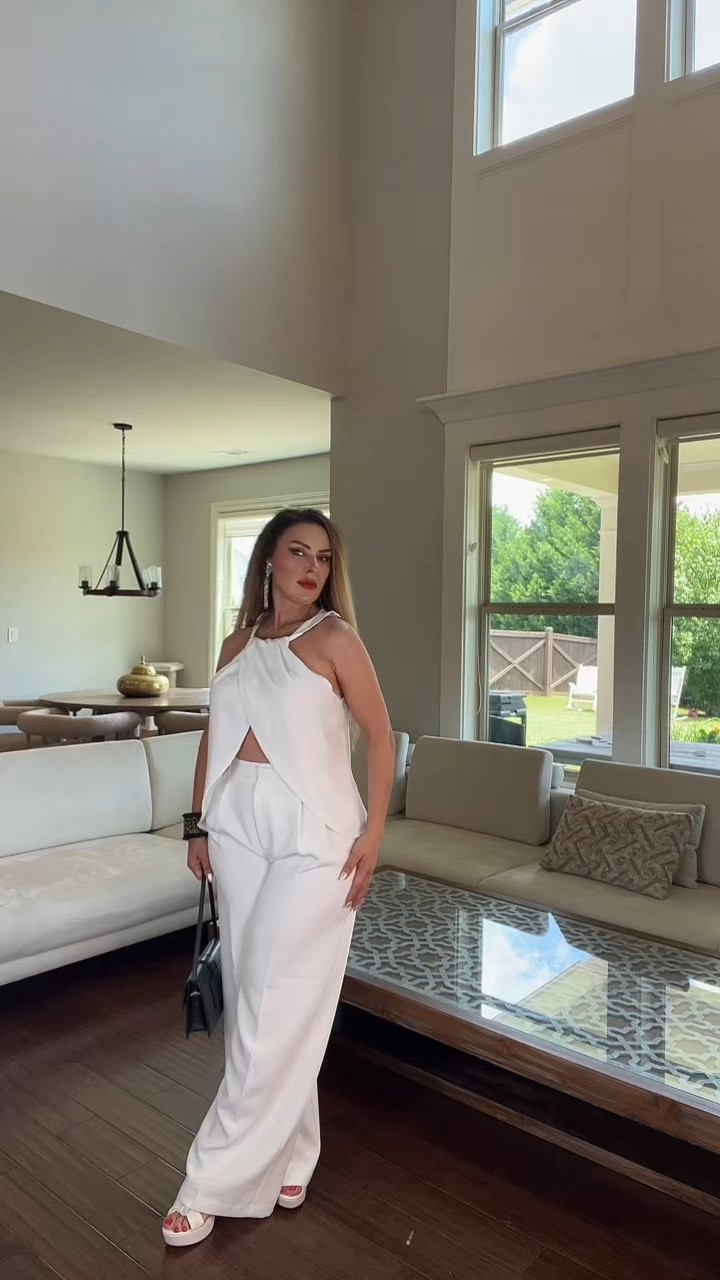 Kwoki Women's Halter Tank Tops Summer Criss Cross Solid Sleeveless Cami Shirt

White top, white pants—find more products like this in my bio👆🤍

#LTKootd #LTKgrwm #LTKdayinmylife