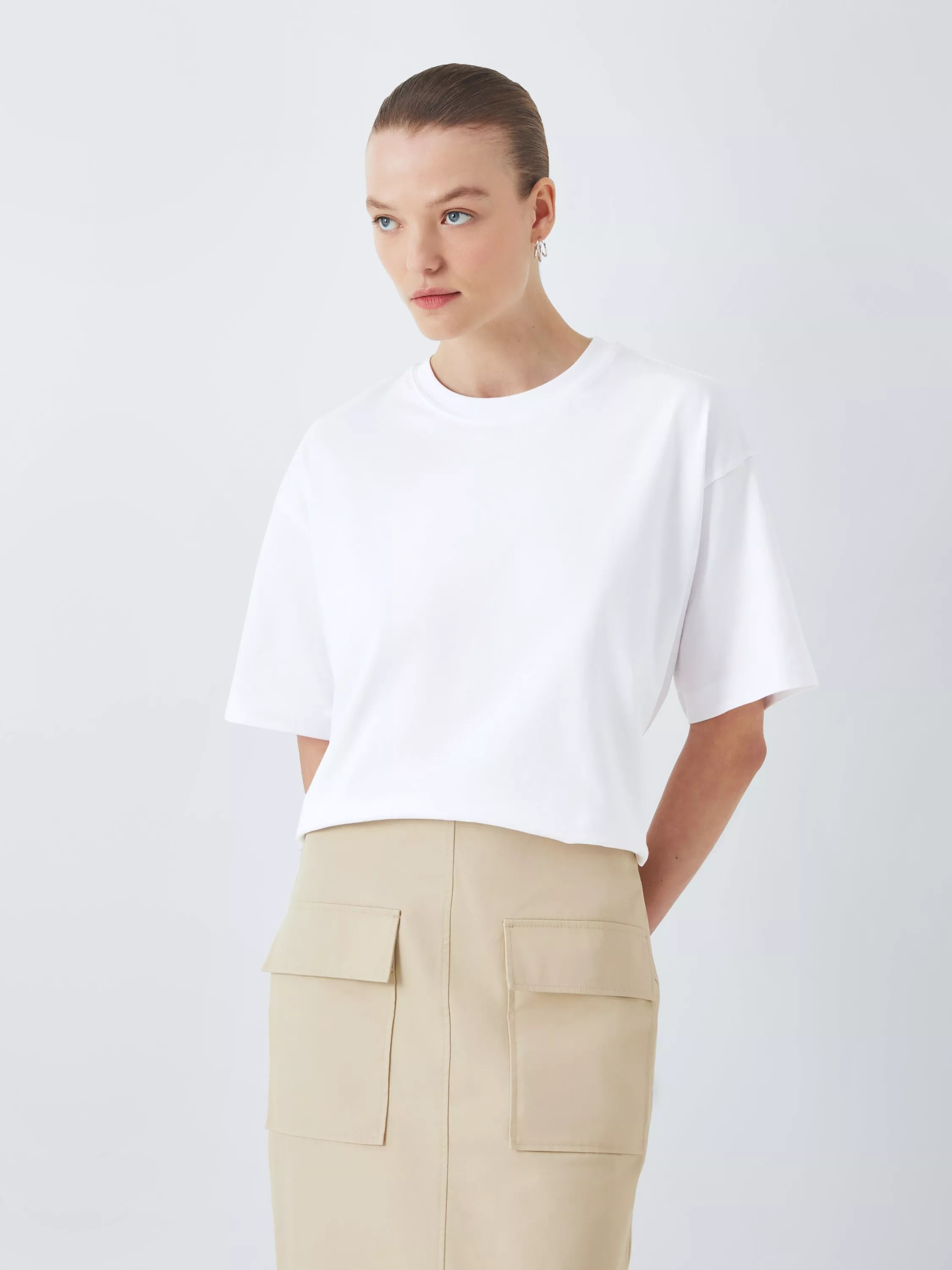 John LewisOrganic Cotton Relaxed Short Sleeve T-Shirt, White | John Lewis (UK)