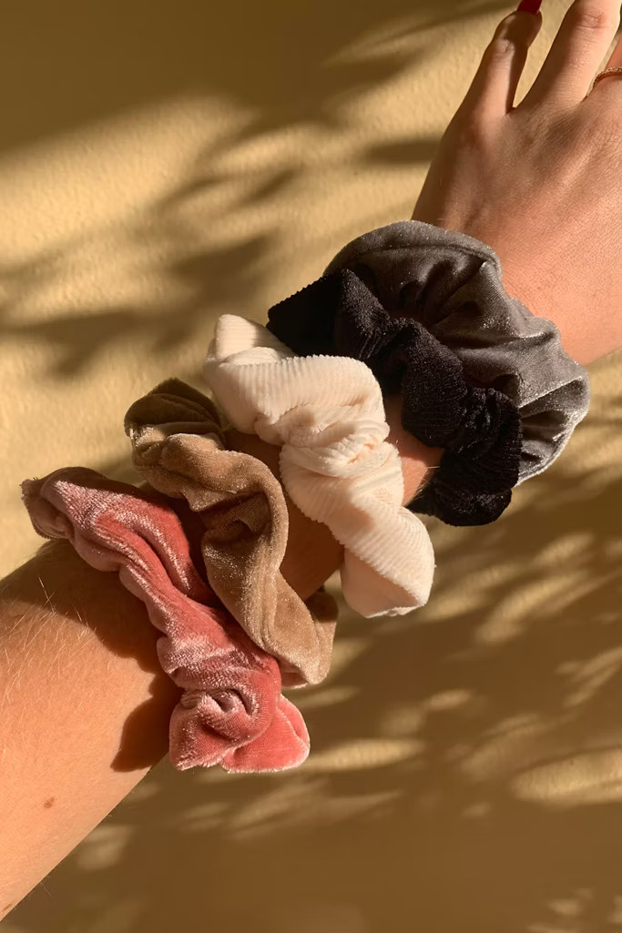 Velvet Hair Scrunchie Set | Urban Outfitters (US and RoW)
